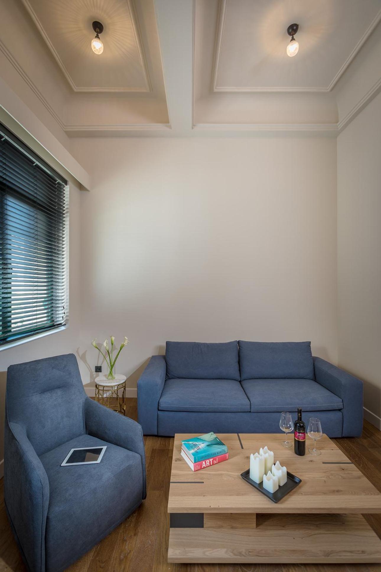 Penthouse Apartment photo 2