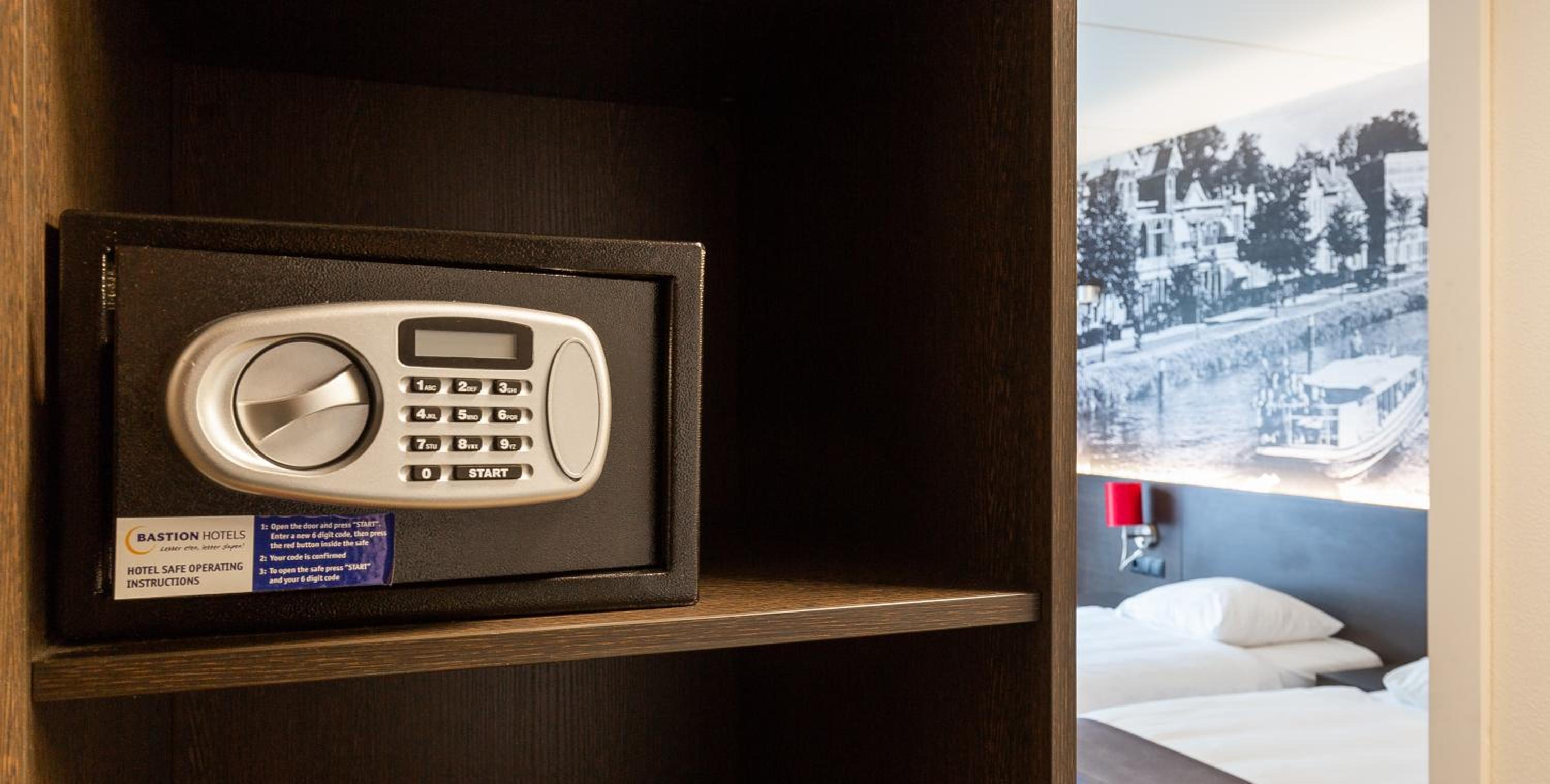 Deluxe Twin Room - Photo 1