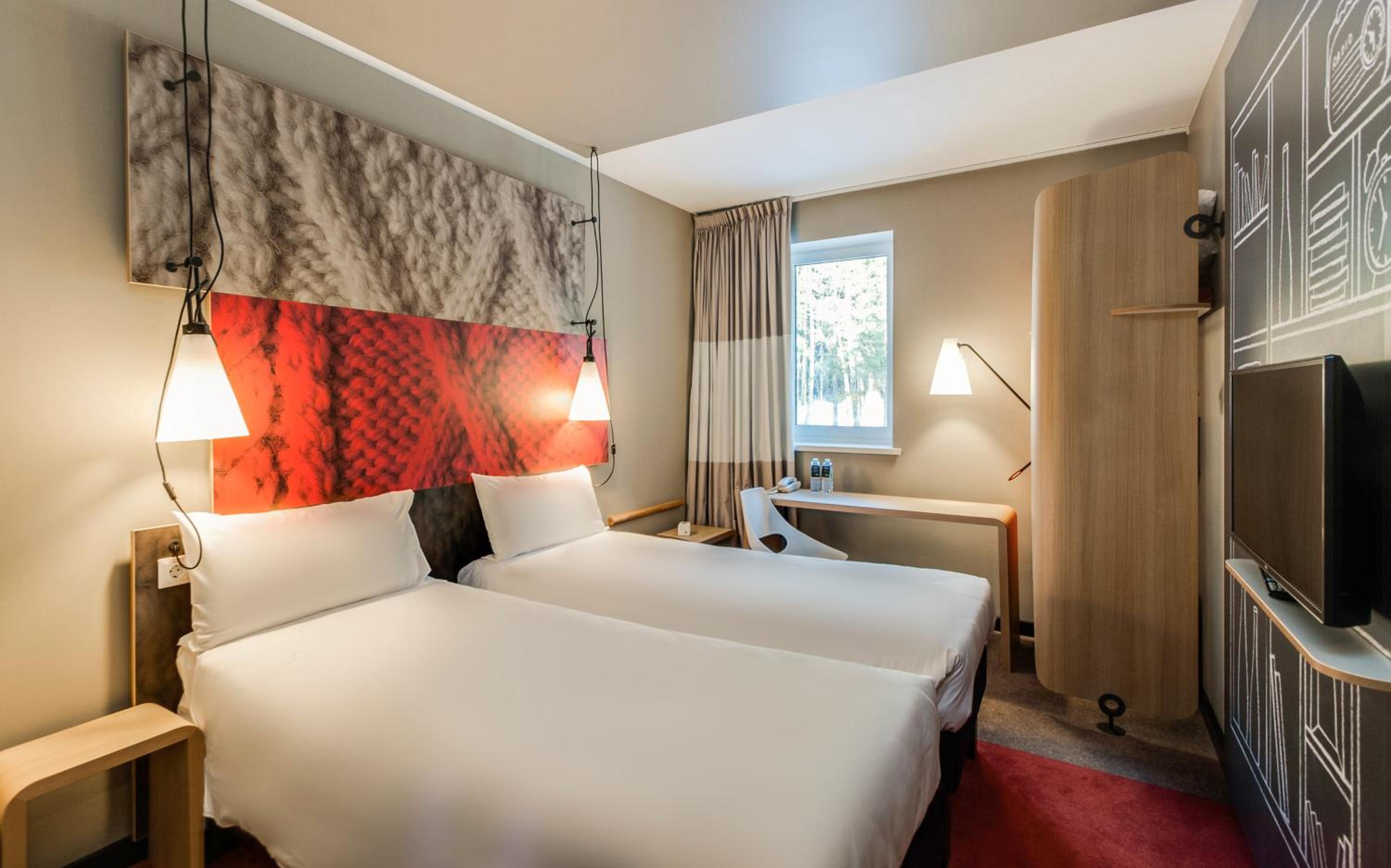 Standard Twin Room - Photo 5