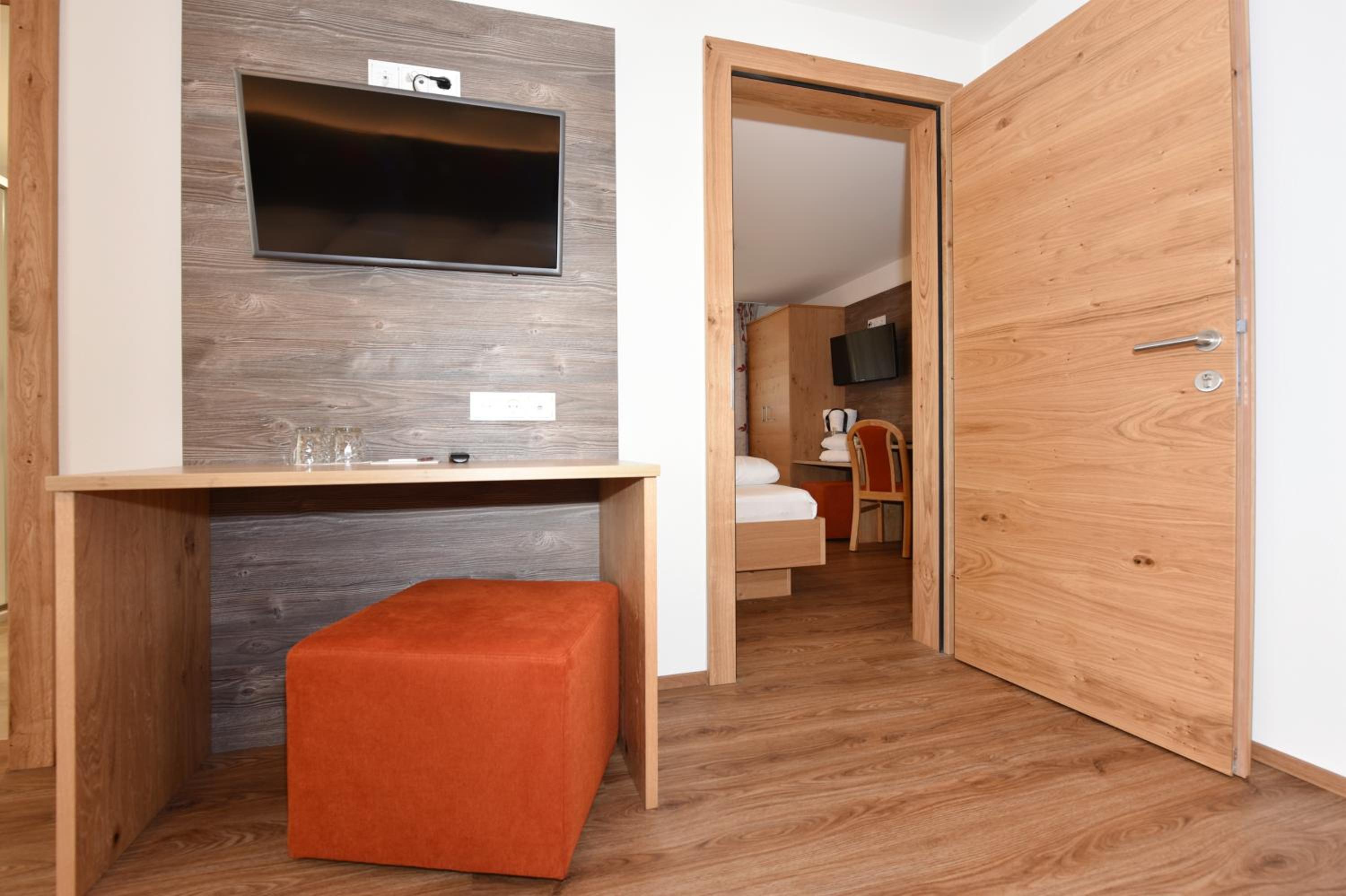Family Suite photo 2