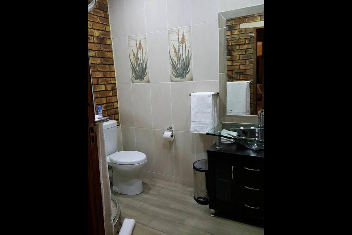 Family Room with Bathroom - Photo 6