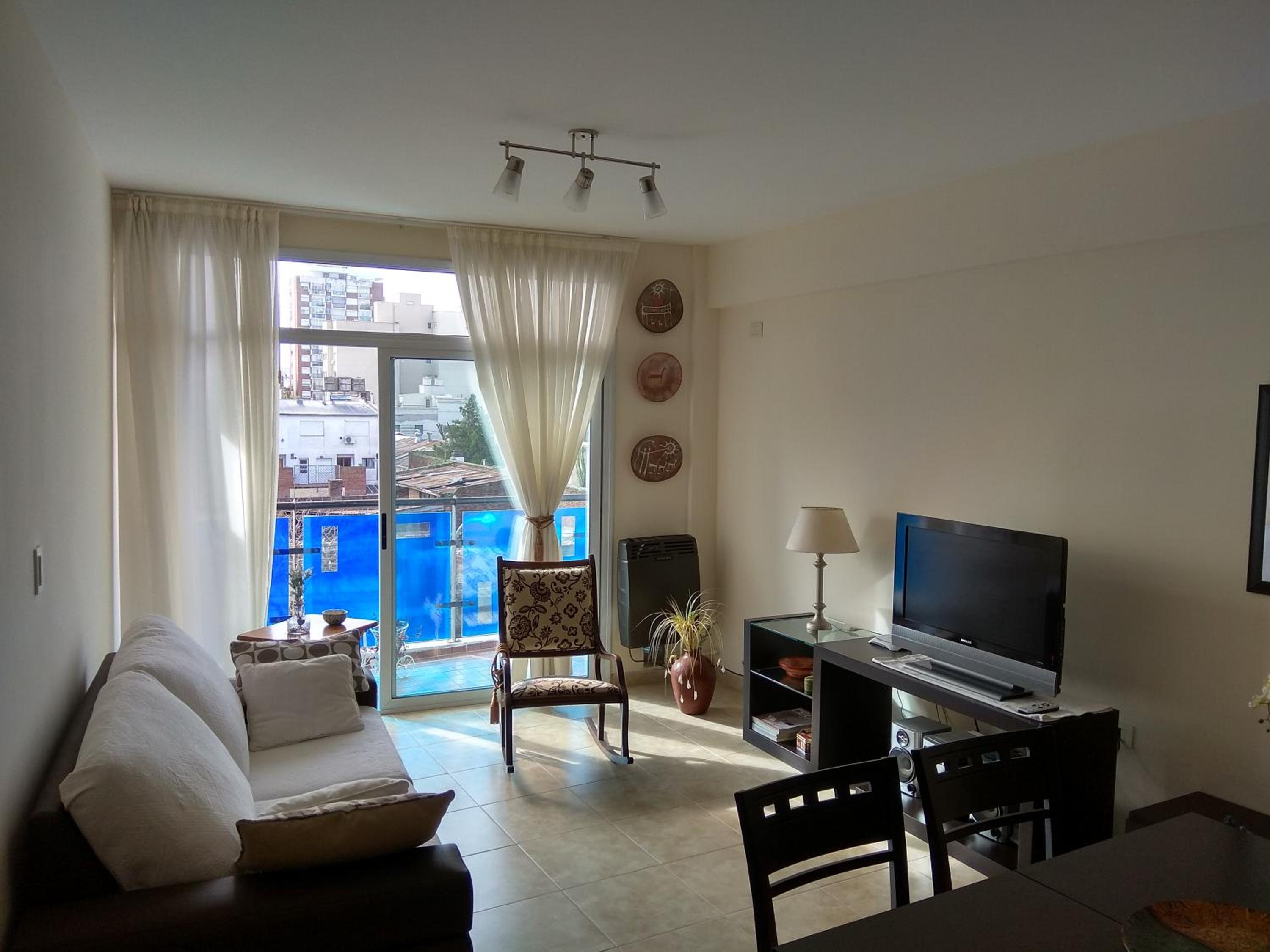 One-Bedroom Apartment photo 1