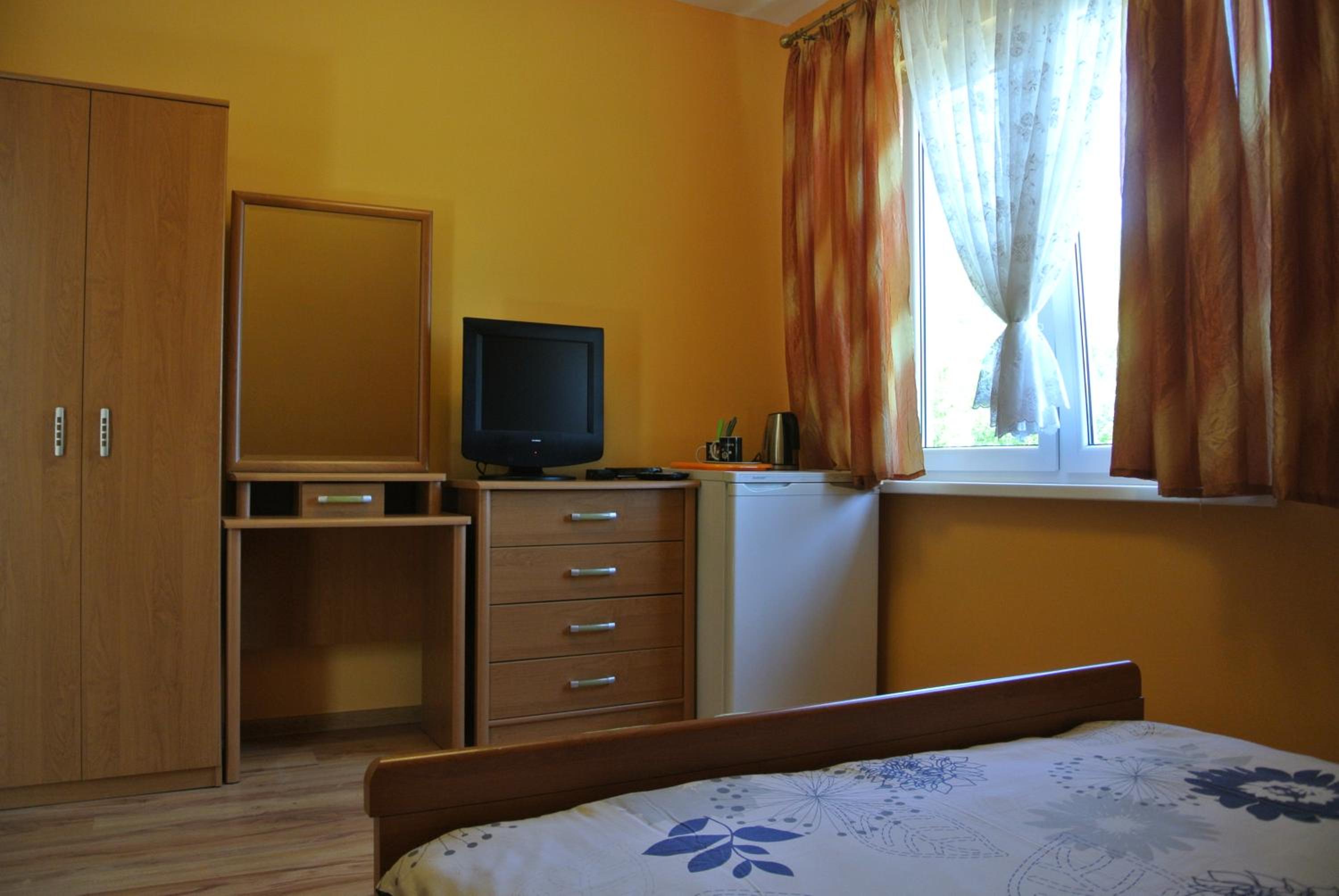 Double Room - Photo 3