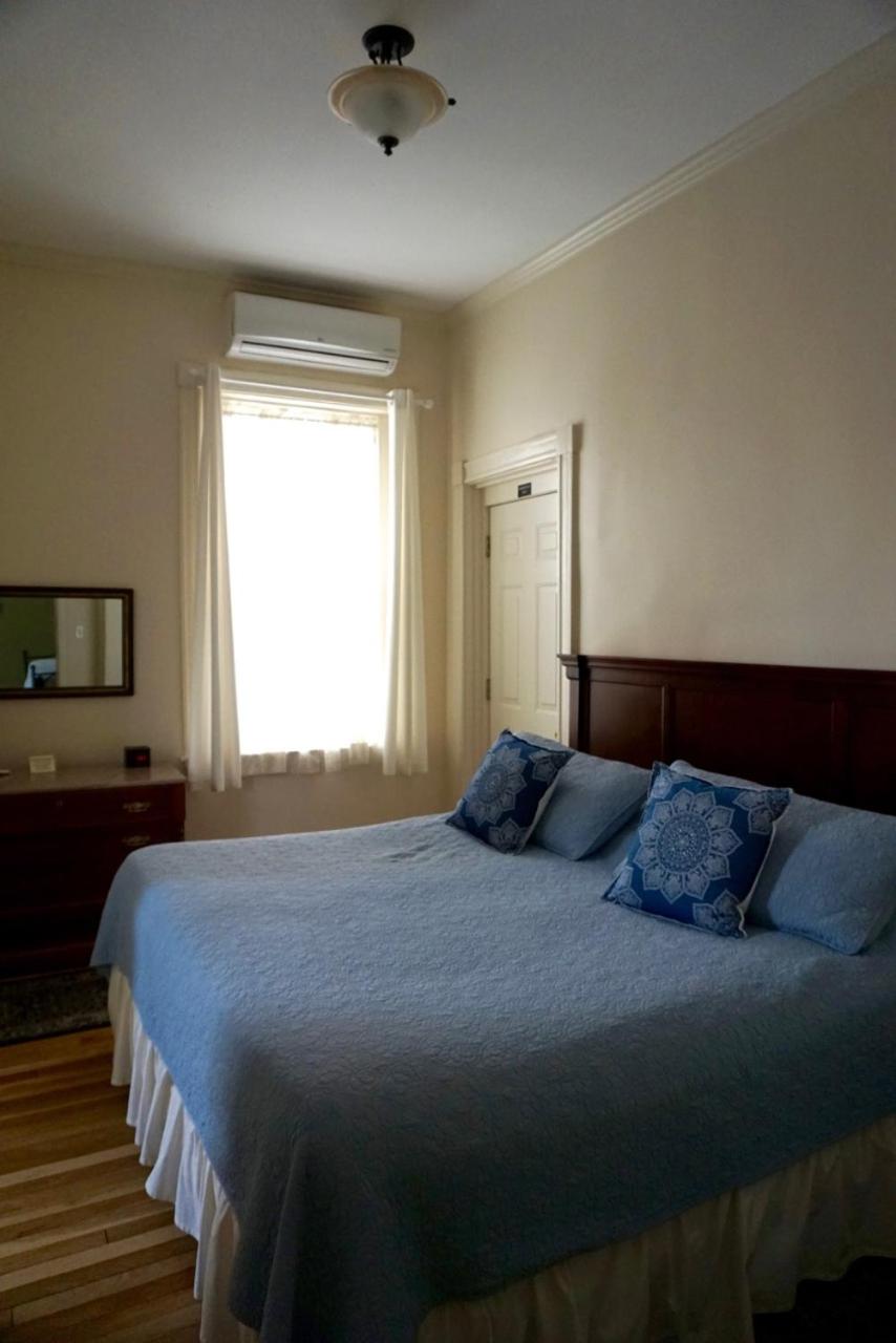 Family Suite - Pet Friendly - West House