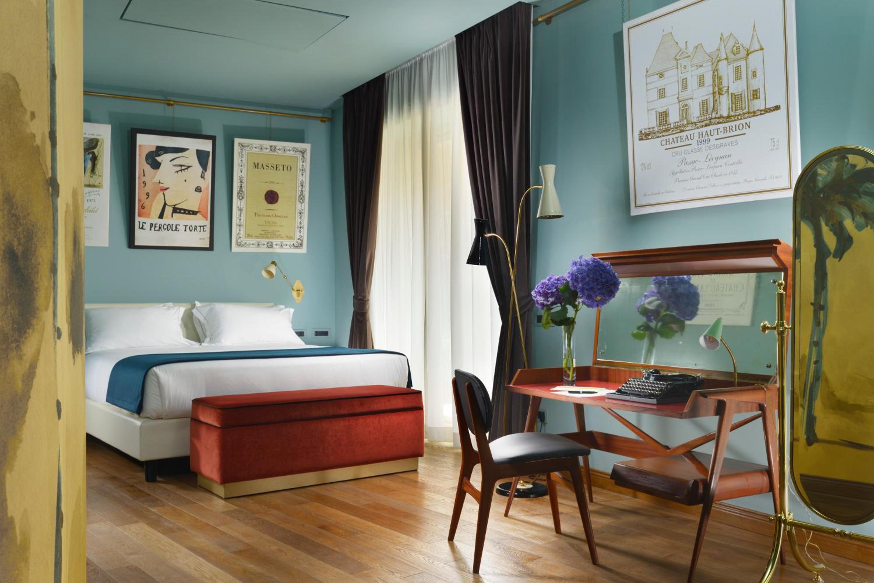 Deluxe Suite photo 1