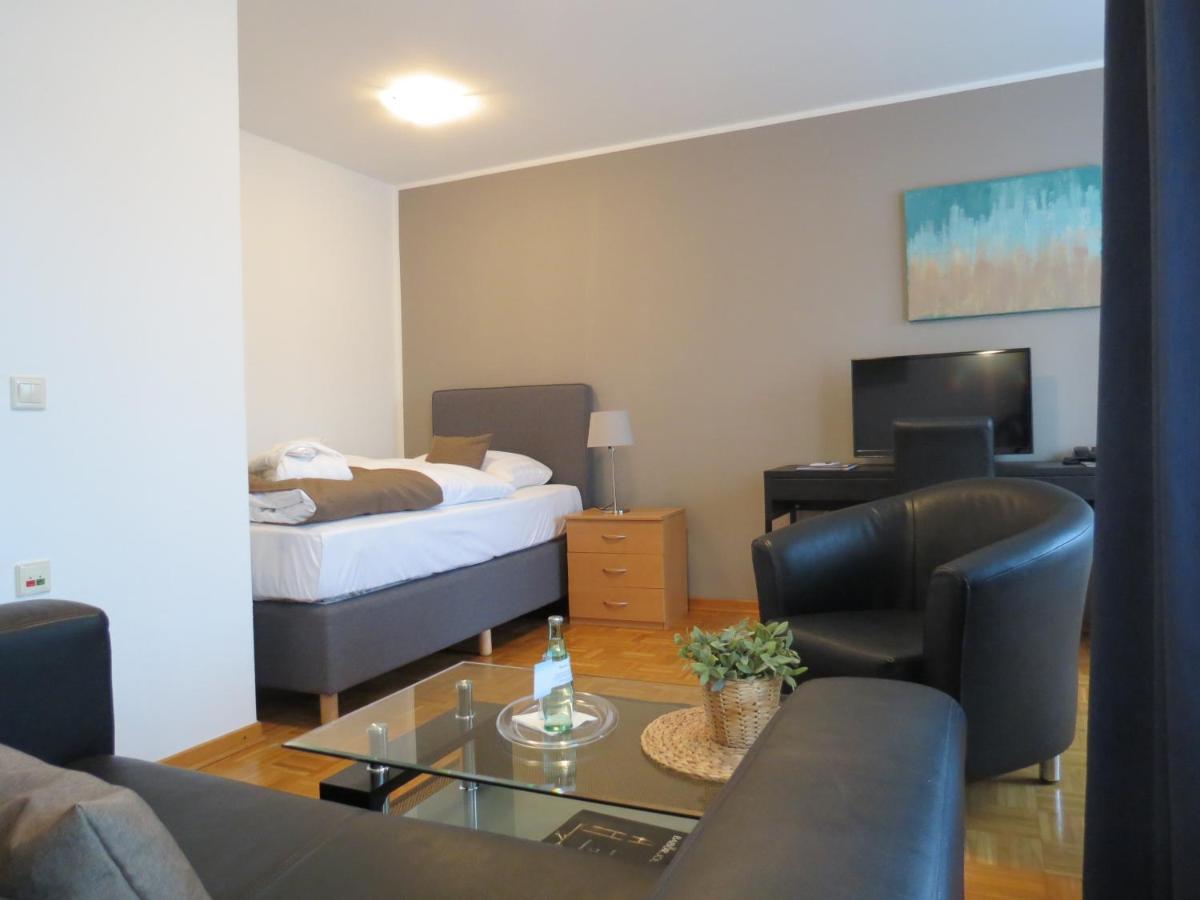Cityview Room