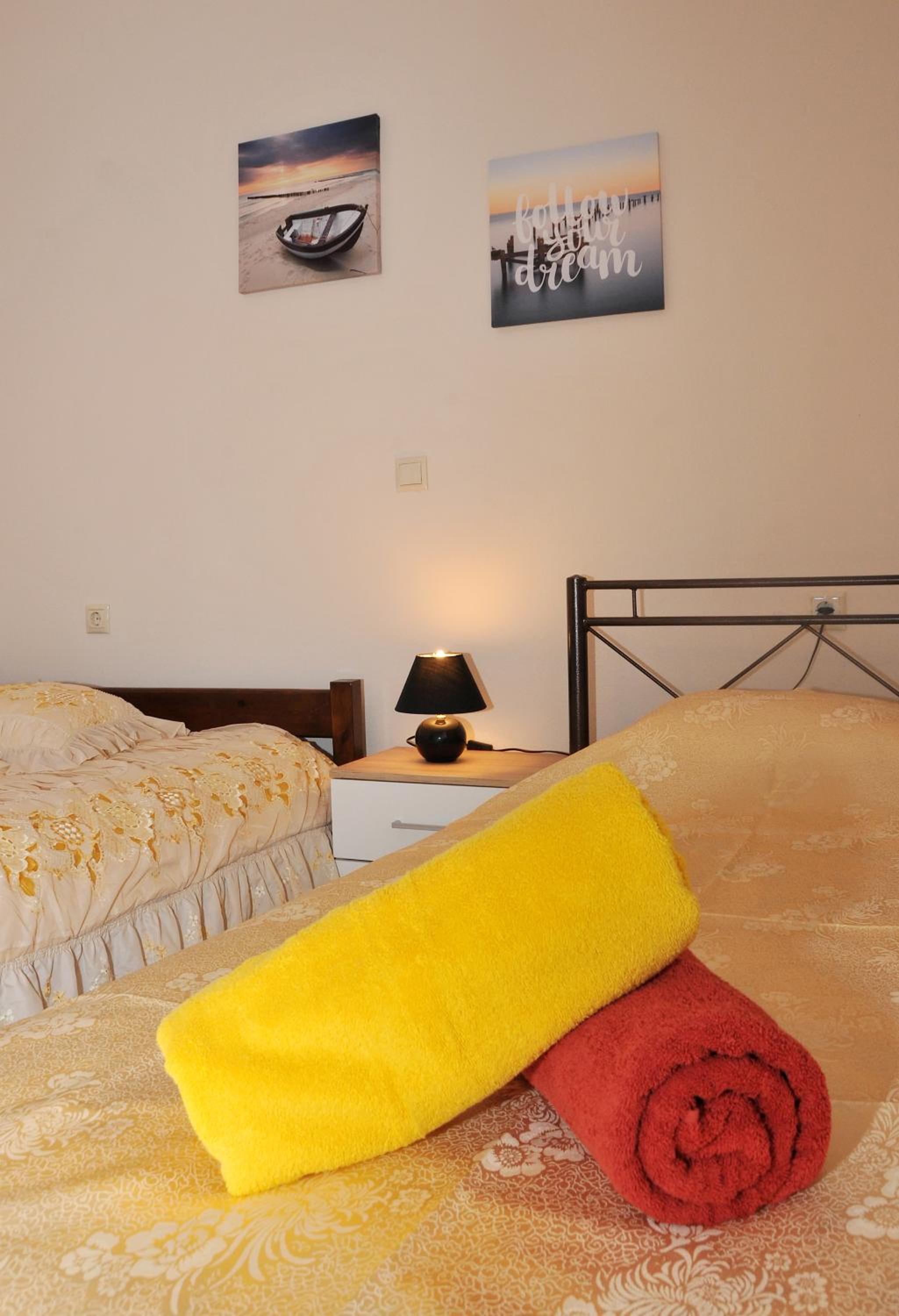 Apartment - Photo 36