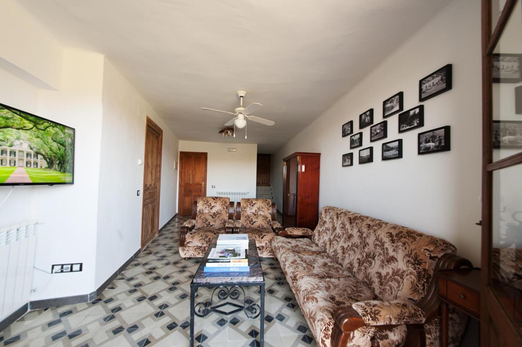 Habitación Doble con Baño Privado