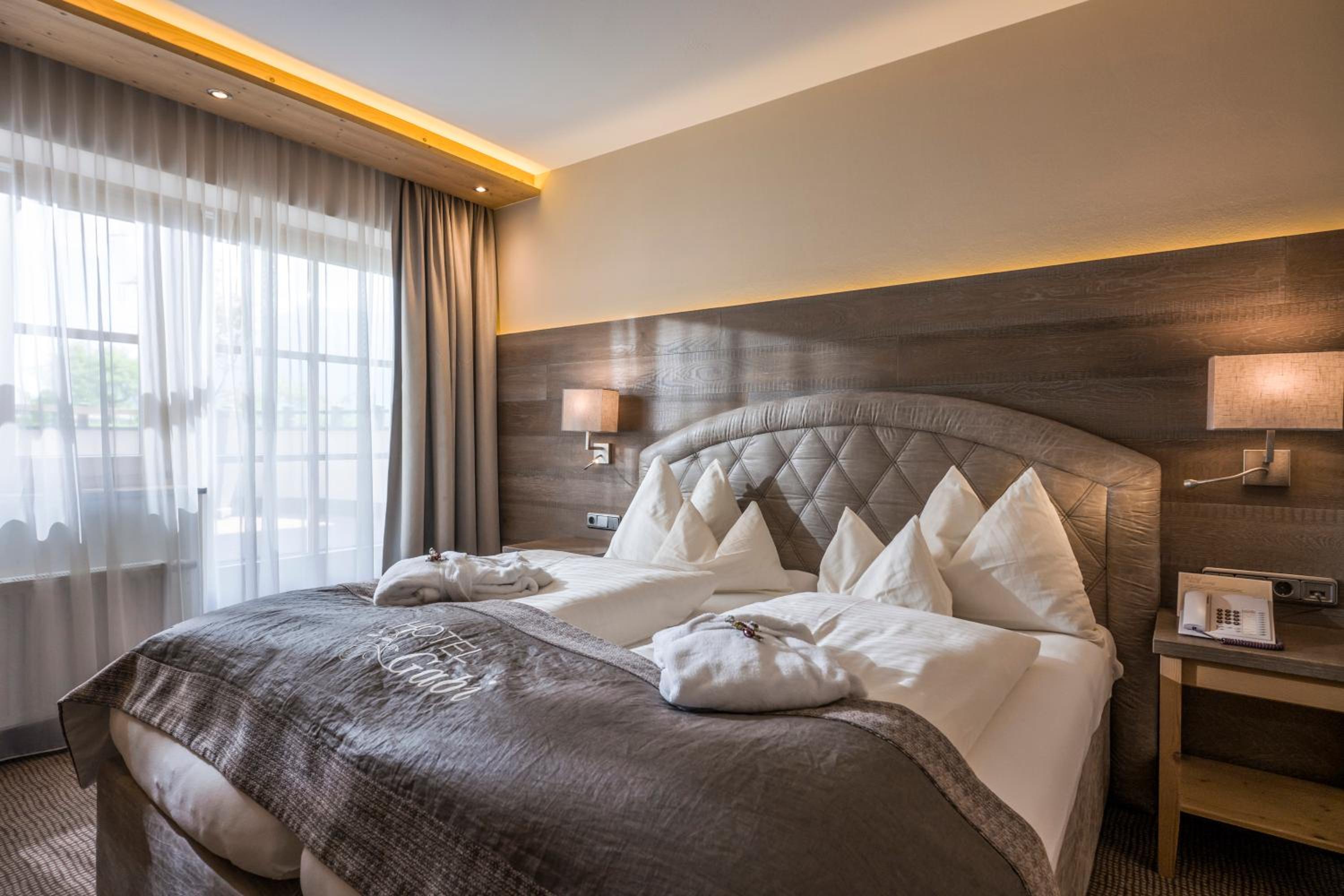 Double Room with Extra Bed photo 1