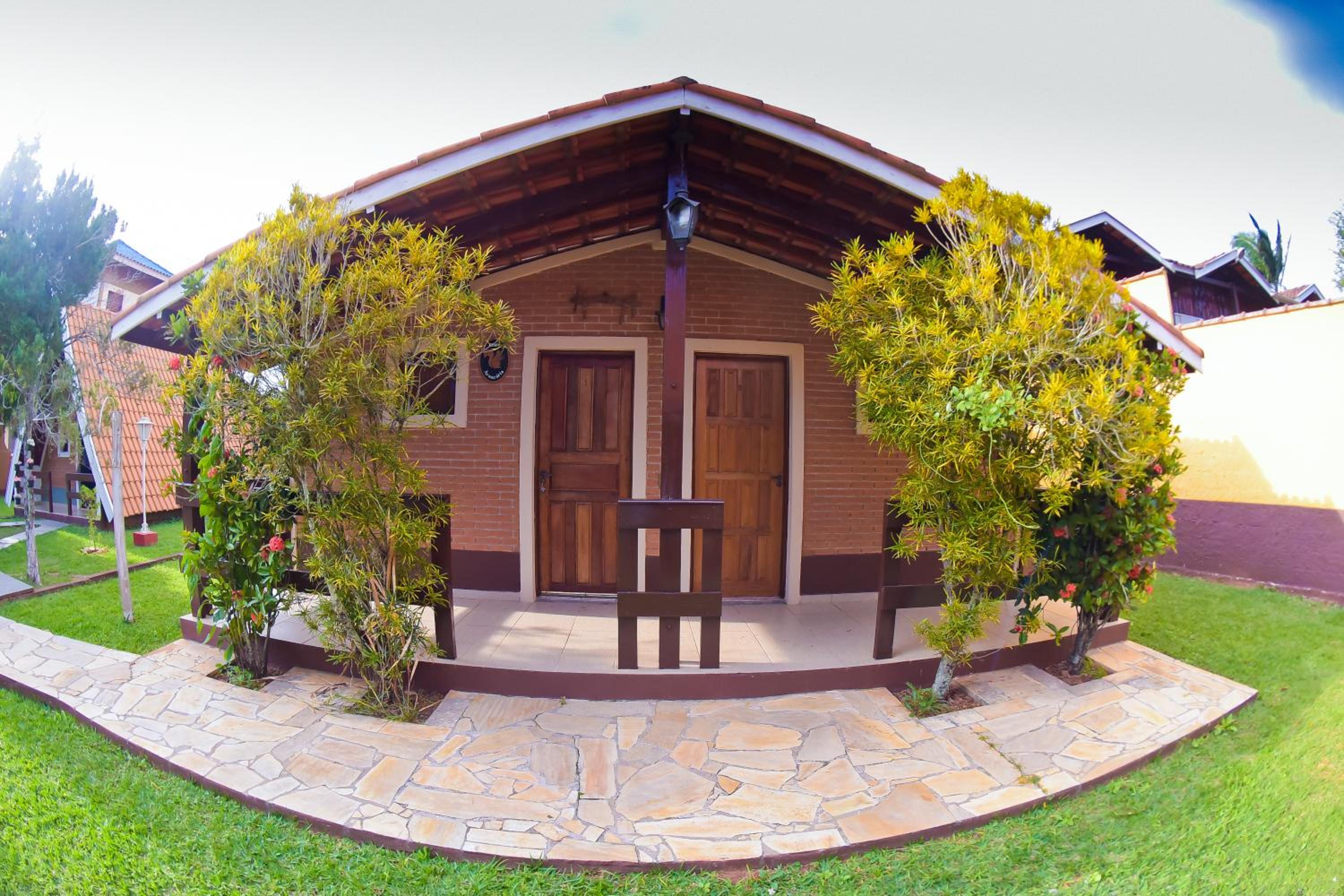 Triple Room with Pool View photo 2