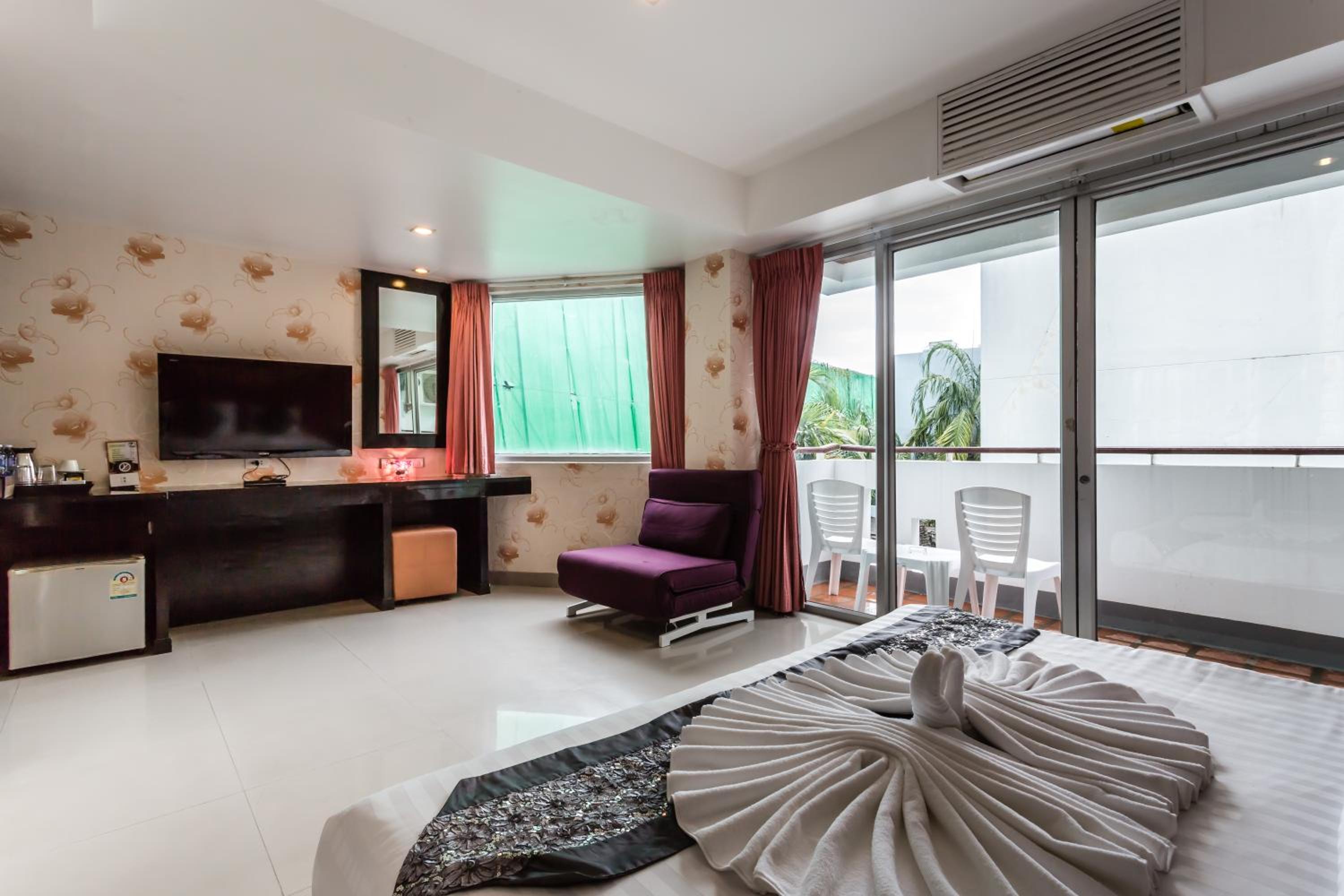 Executive Room