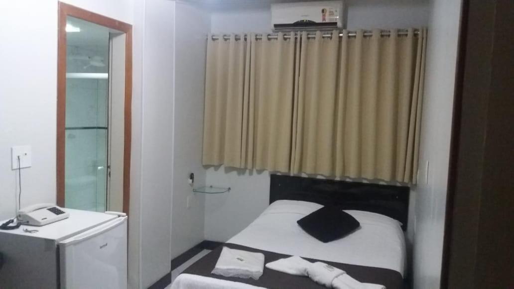 Small Single Room photo 3