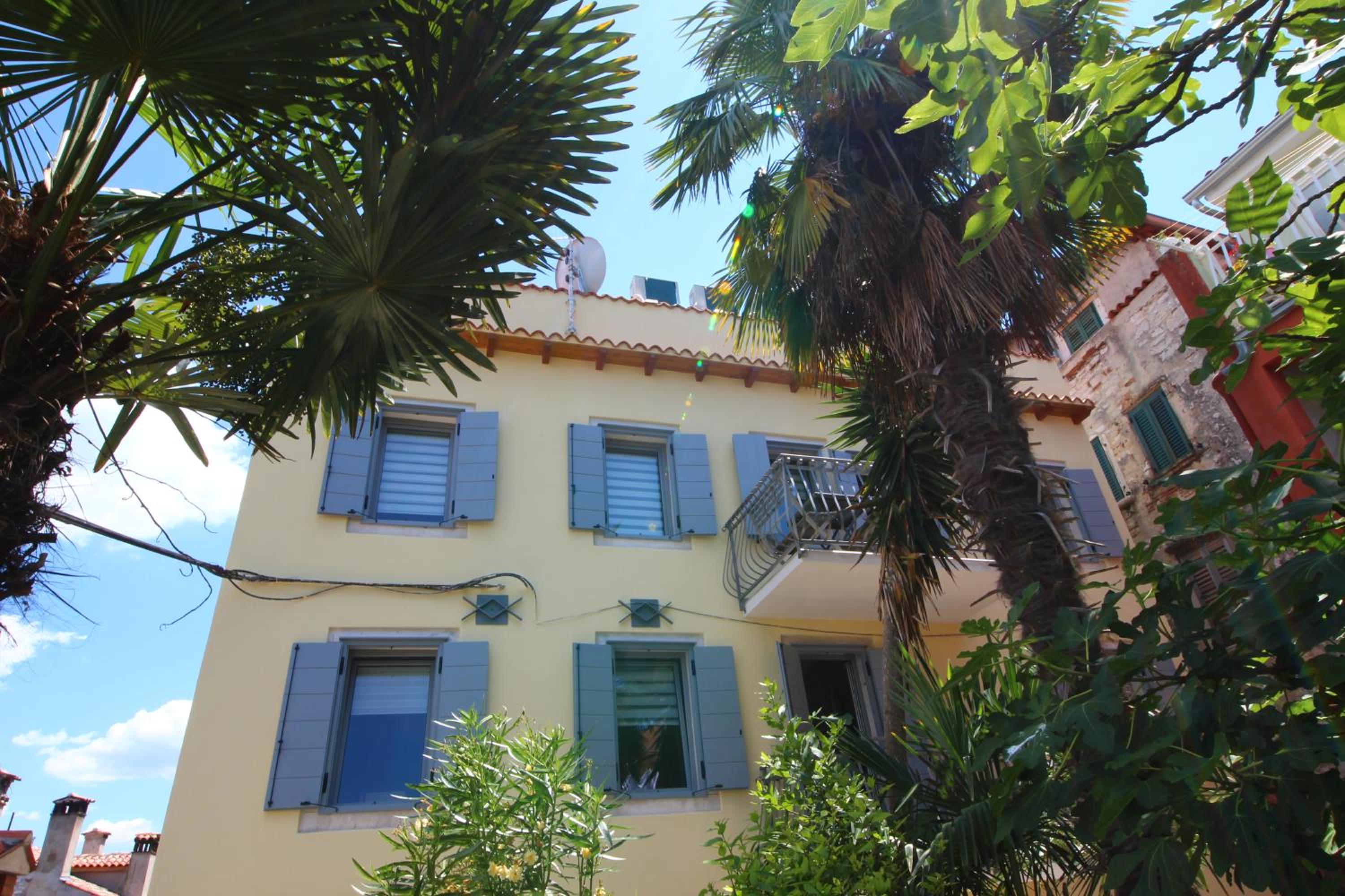 Apartment with Sea View photo 3