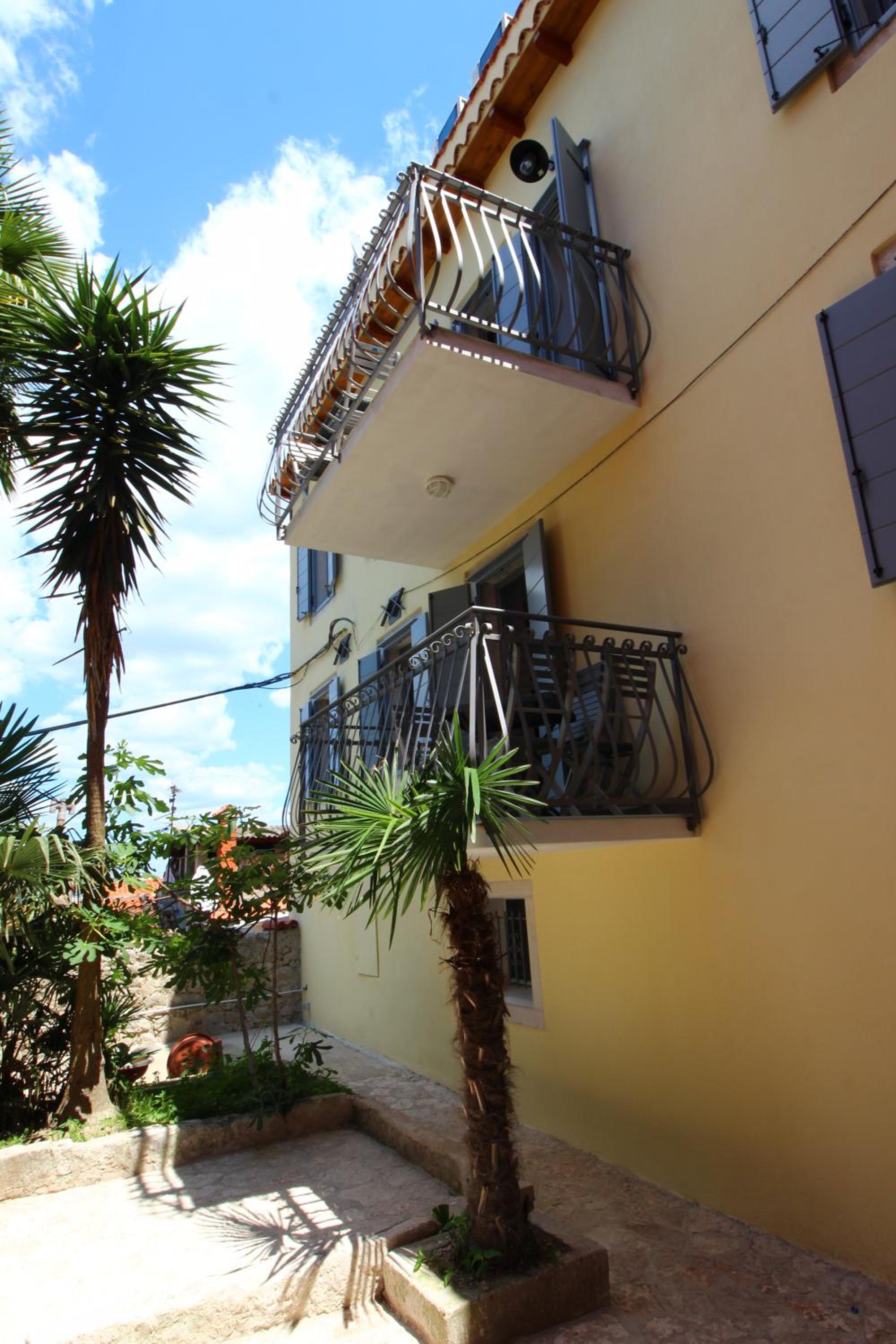Apartment with Sea View photo 2