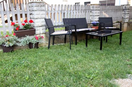 Apartment - Photo 24