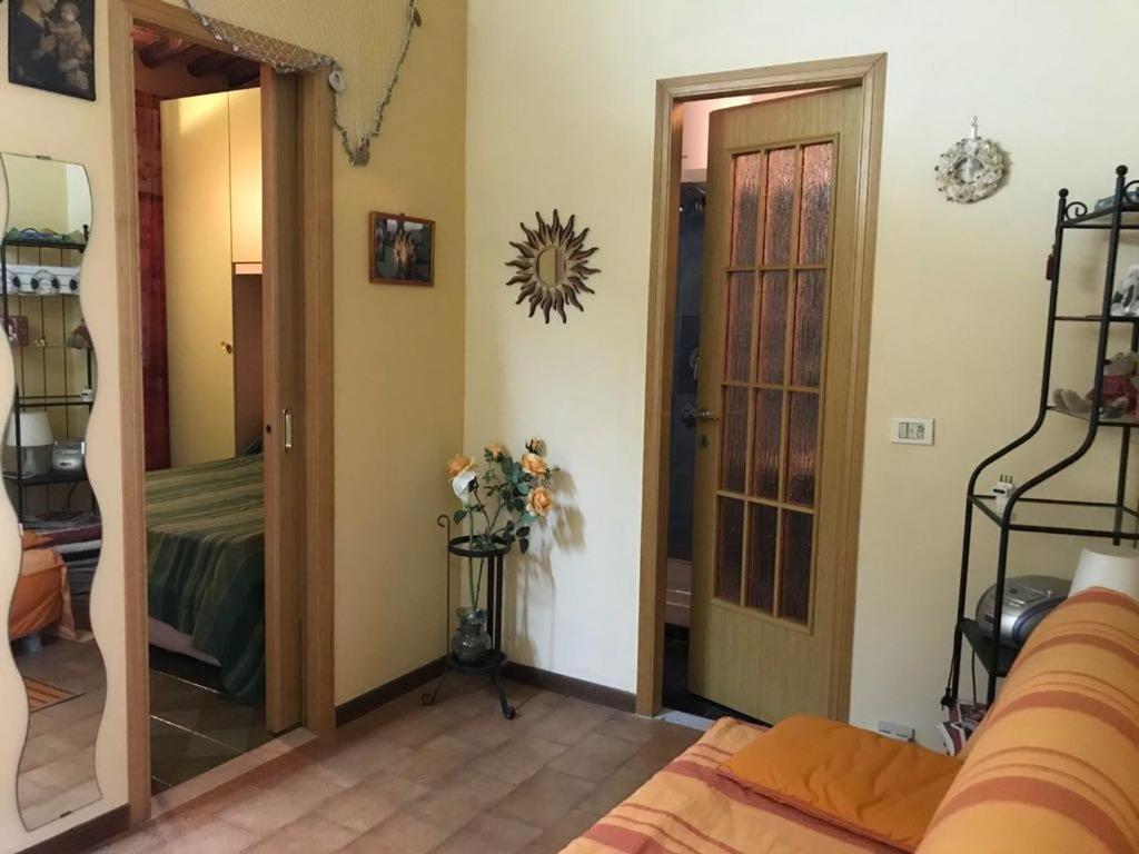 One-Bedroom House photo 1