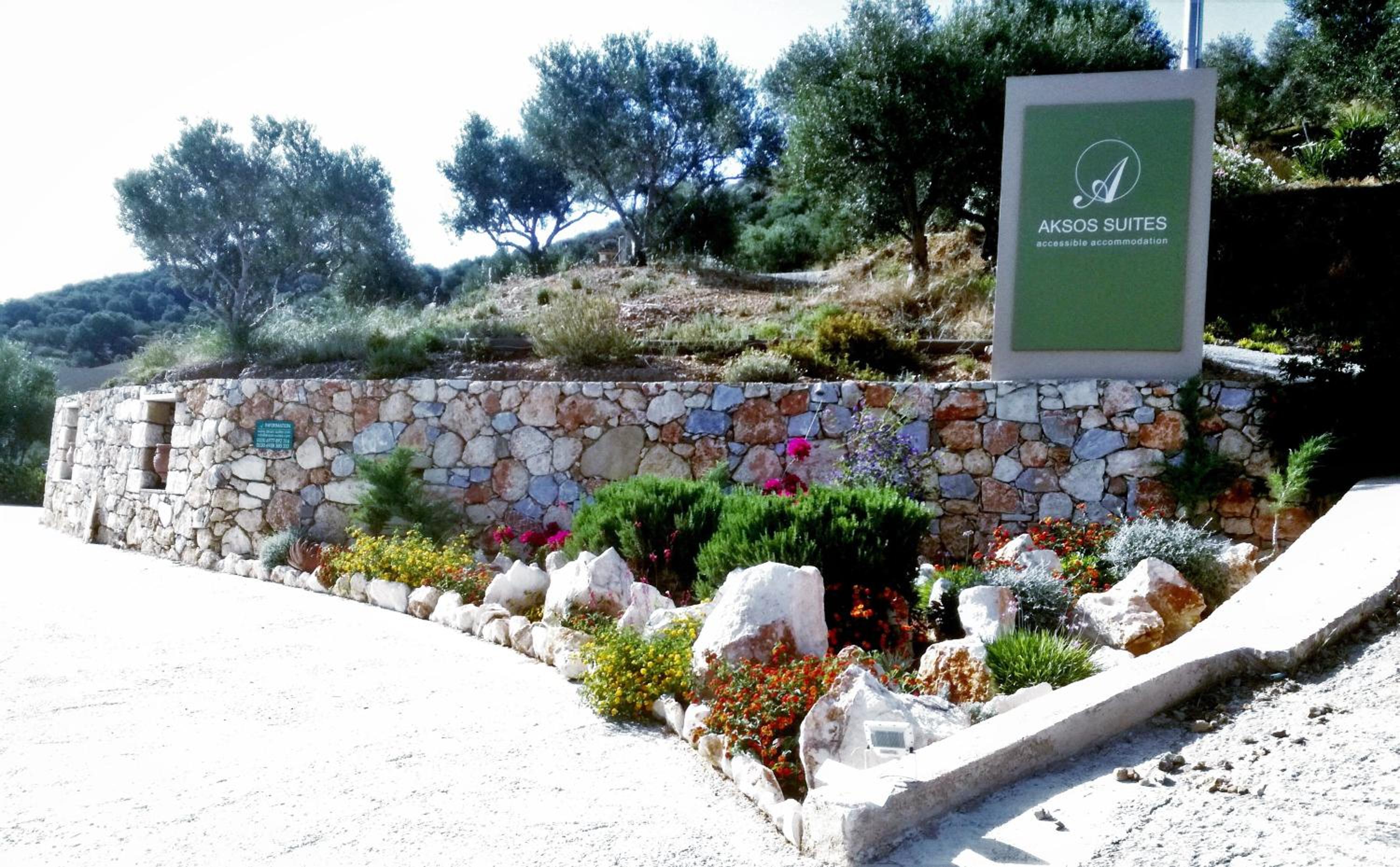 Aksos Suites Accessible Accommodation, Photo 12