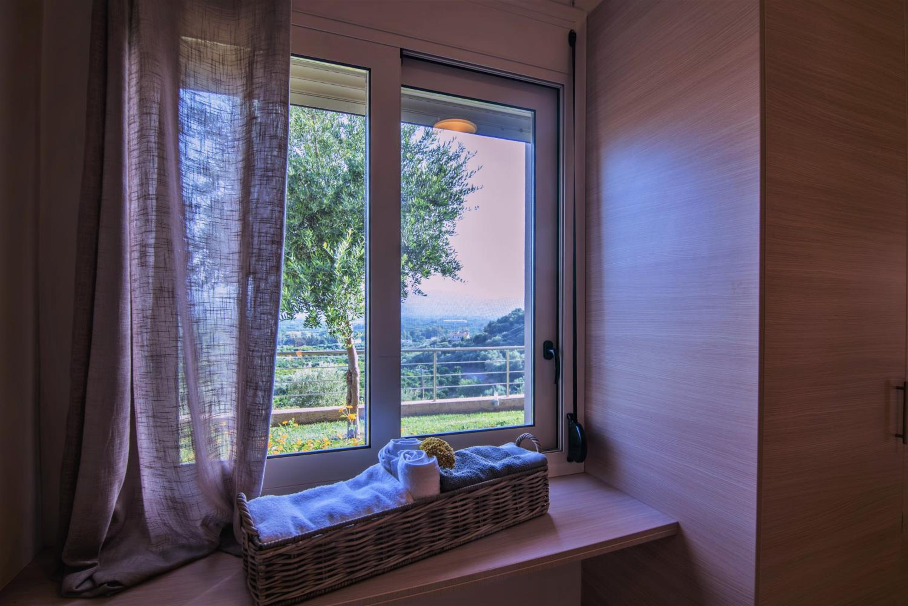 Aksos Suites Accessible Accommodation, Photo 45