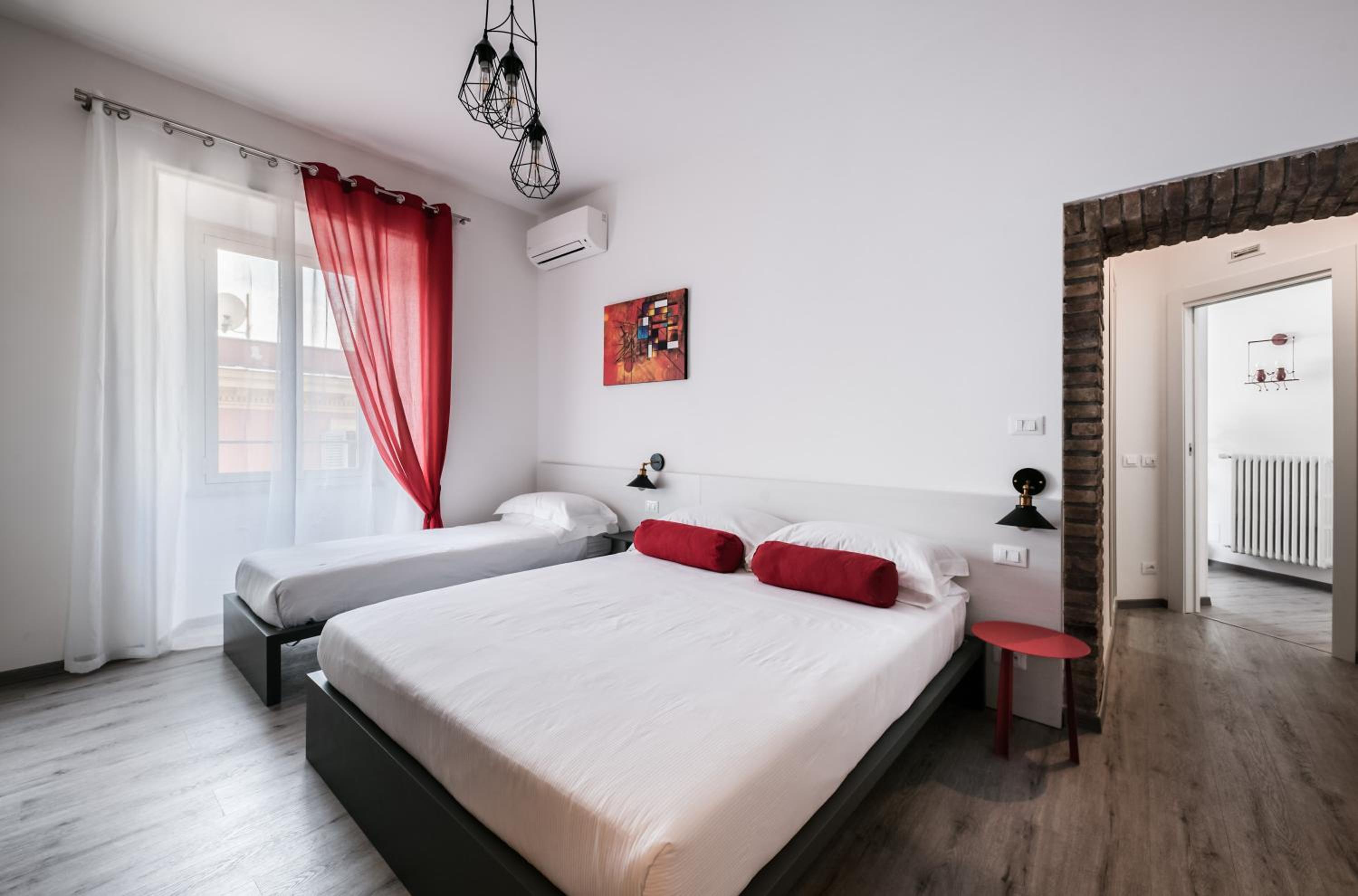 Triple Room with Private Bathroom photo 2