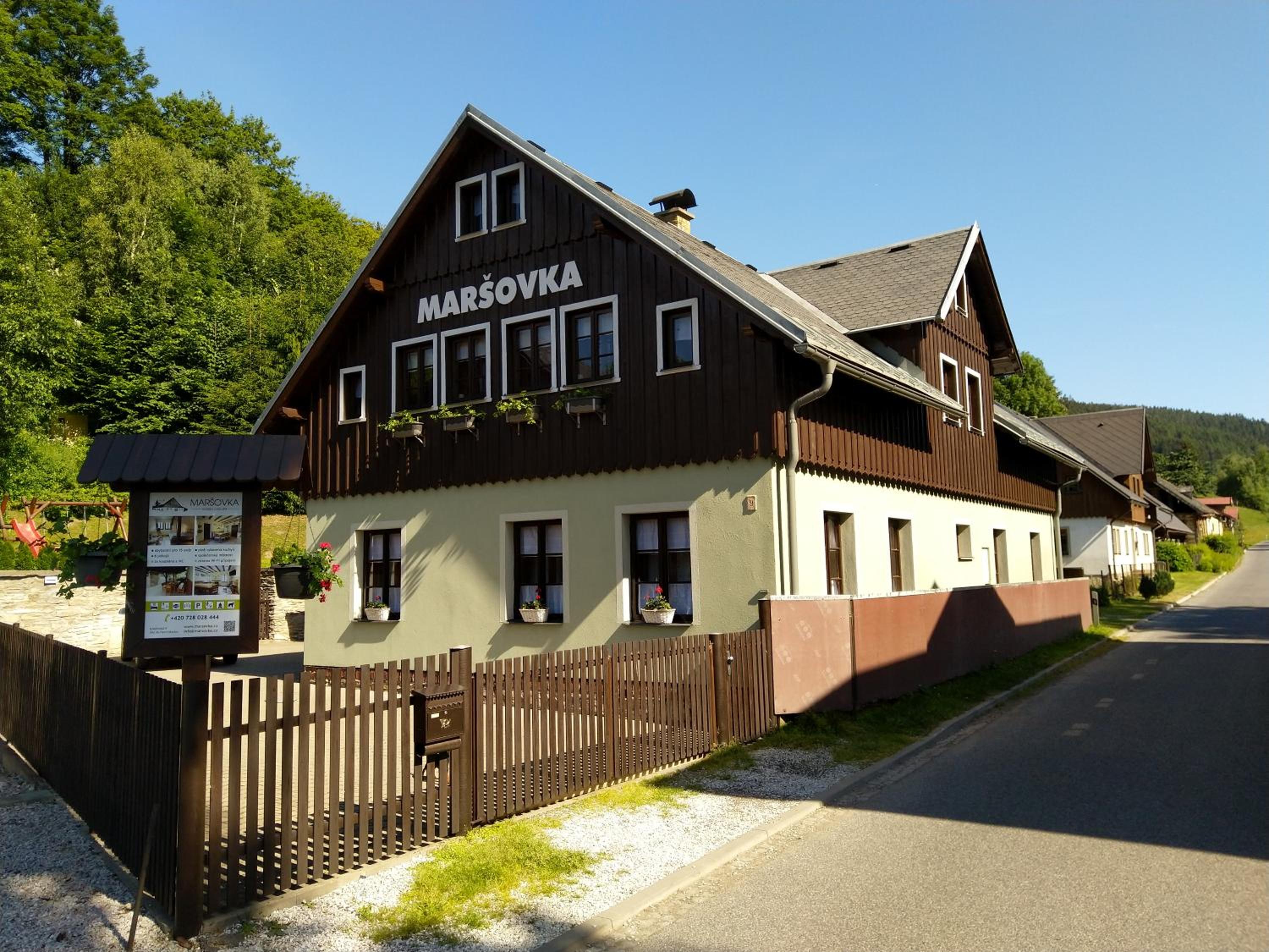 Superior Chalet photo 2
