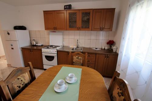 Apartment - Photo 17