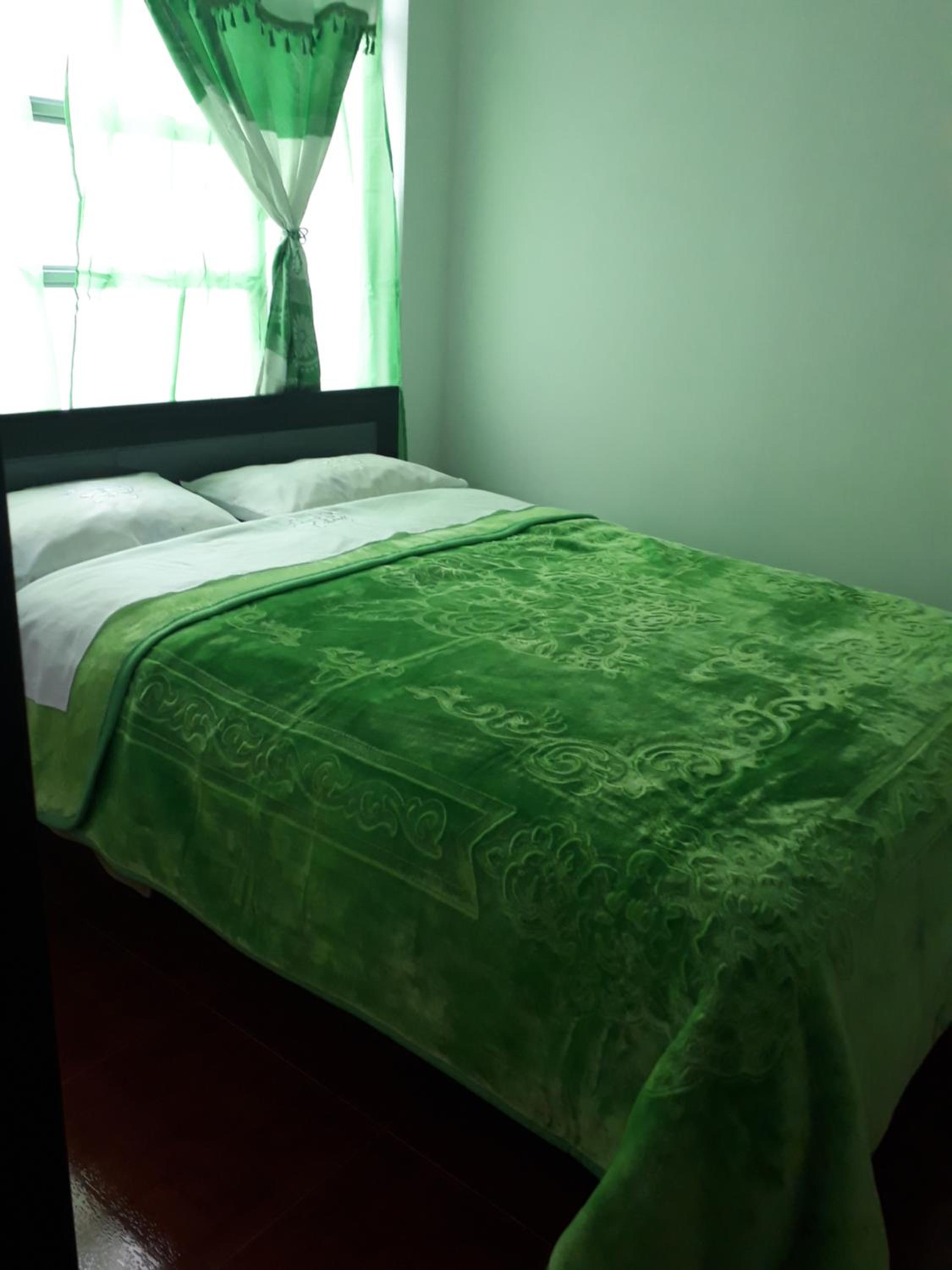 Single Room with Private Bathroom