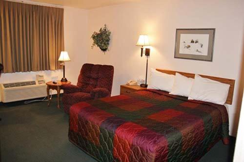 Queen Room - Photo 2