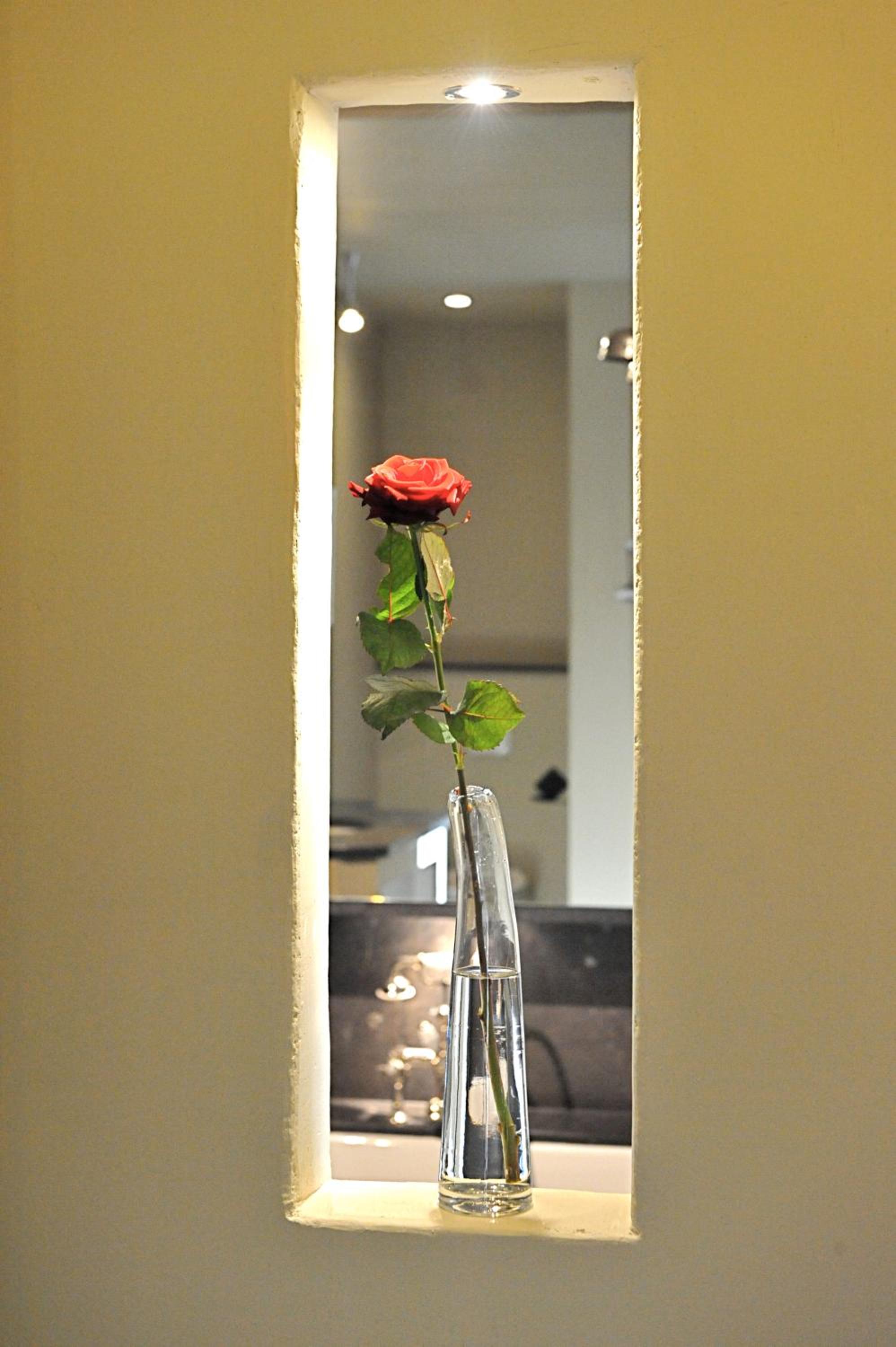 Deluxe Double Room with Bath photo 3