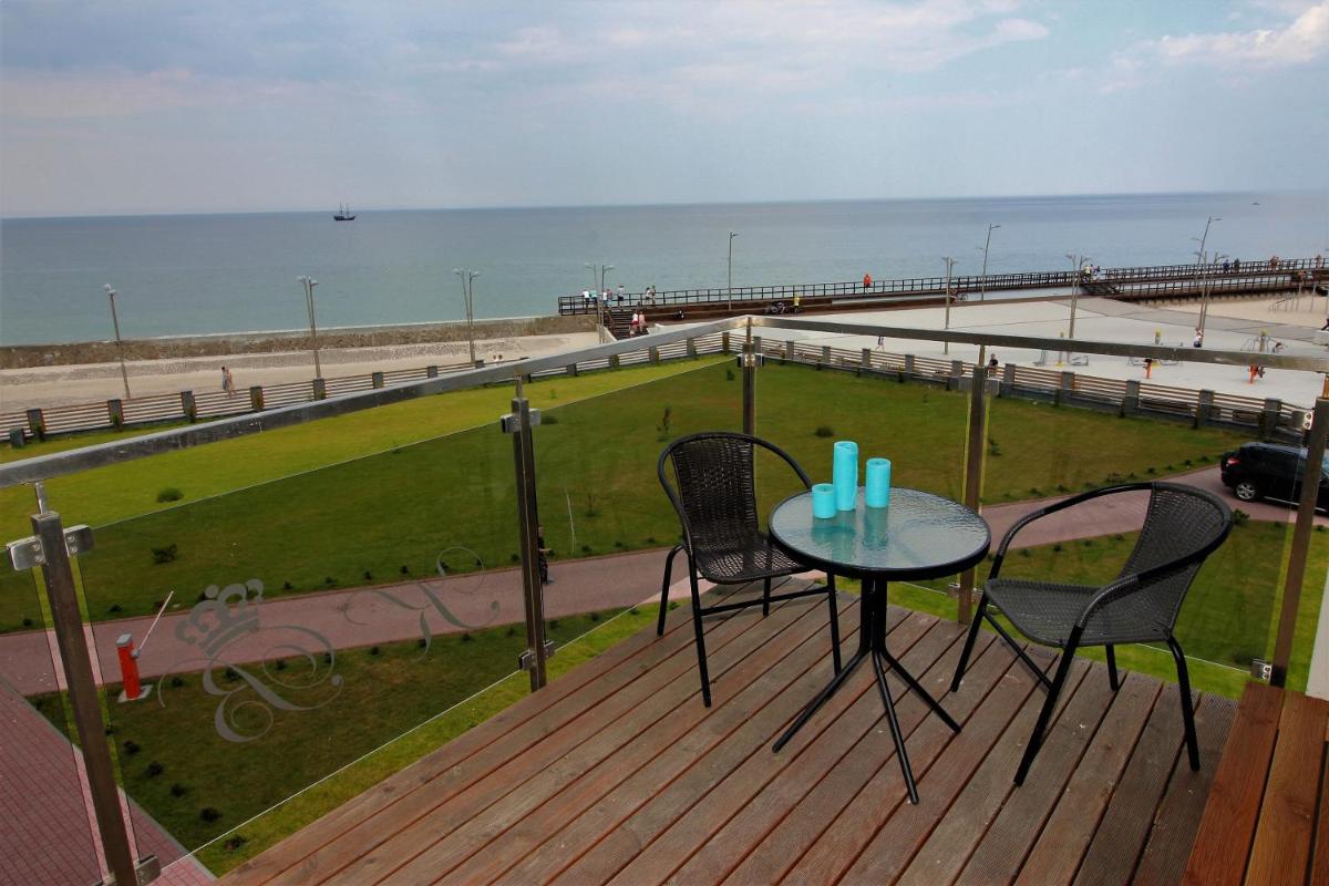 Apartment with Sea View - Photo 4