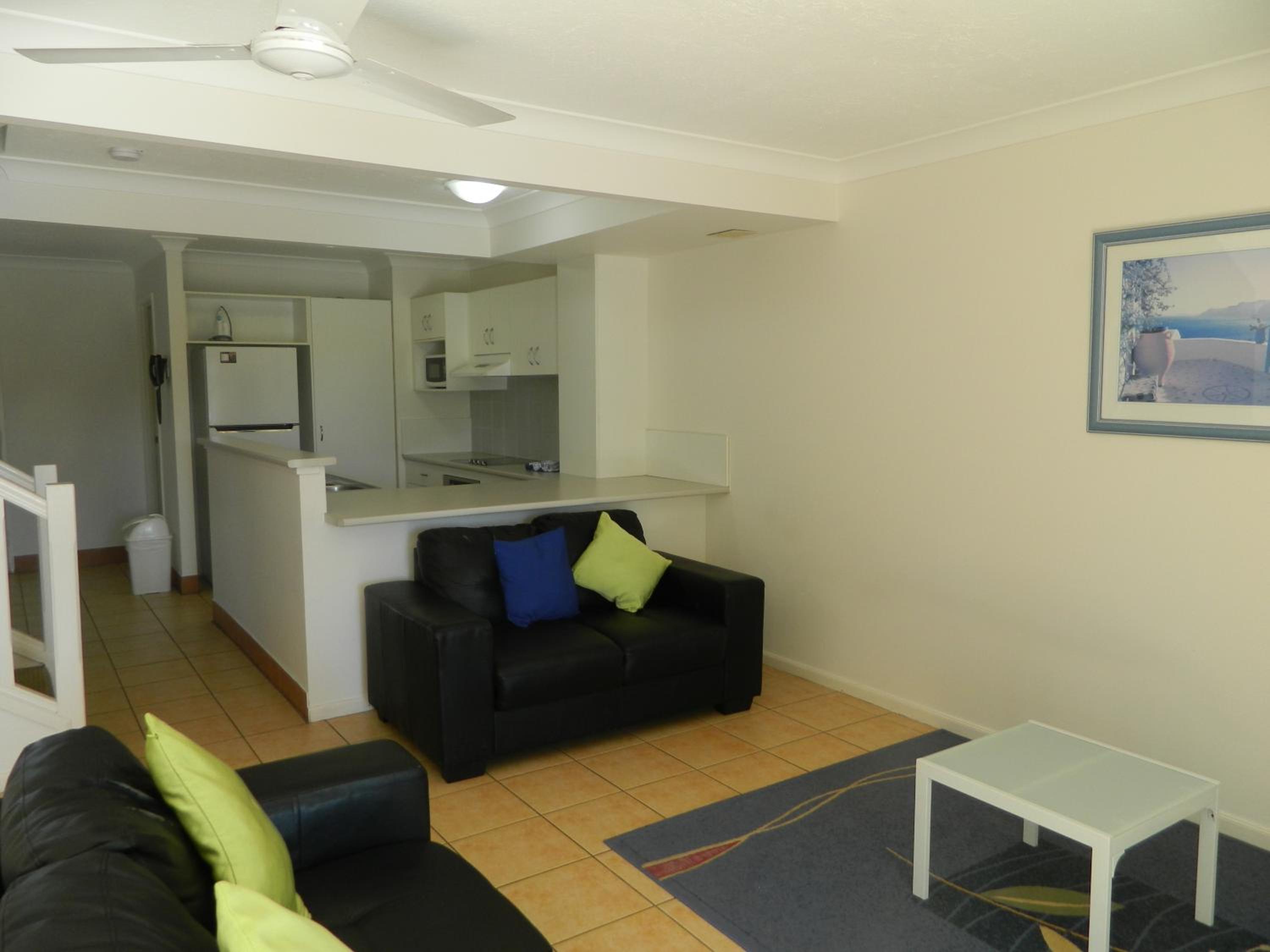 Three-Bedroom Townhouse - Water Front