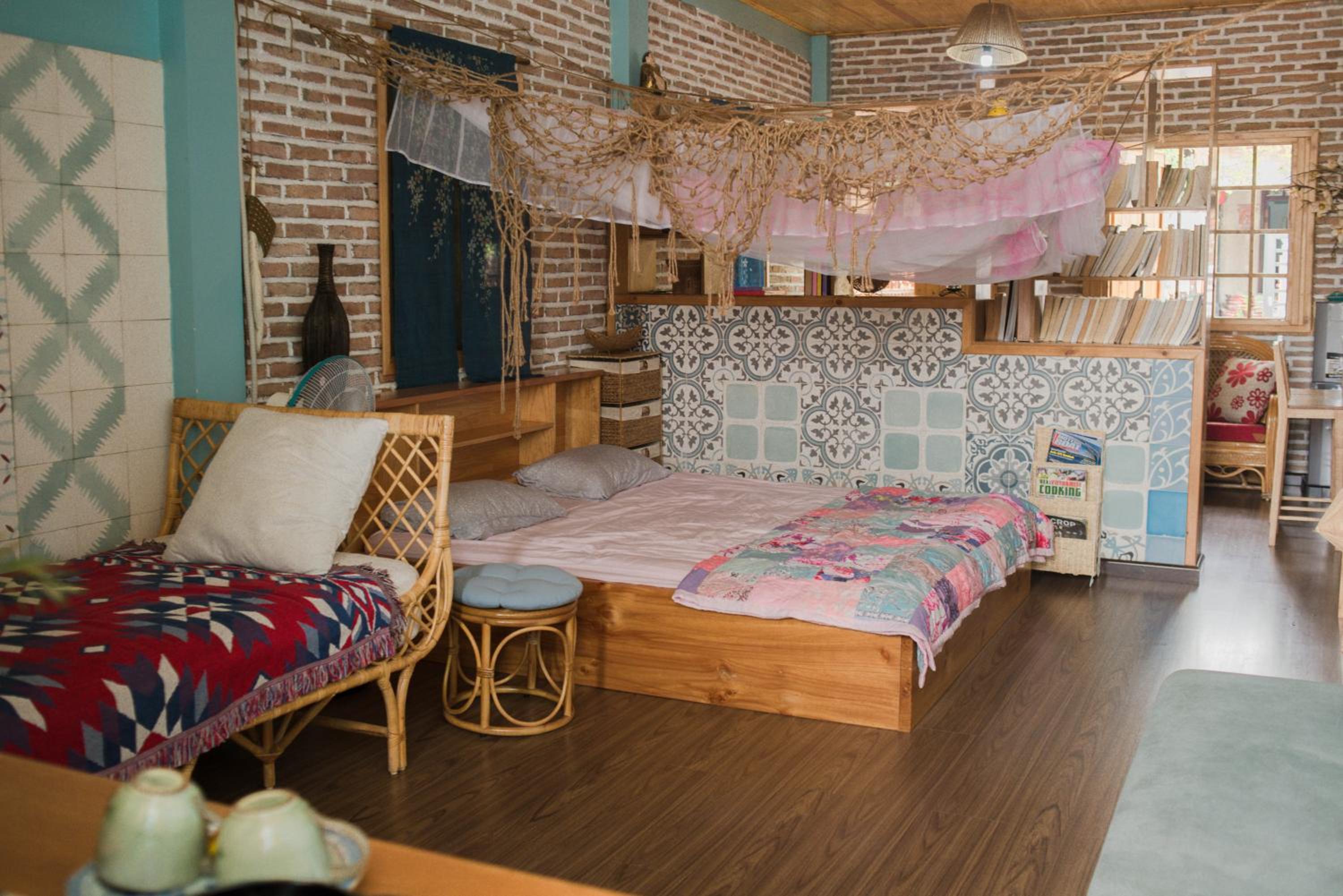 One-Bedroom Bungalow - Loft photo 1