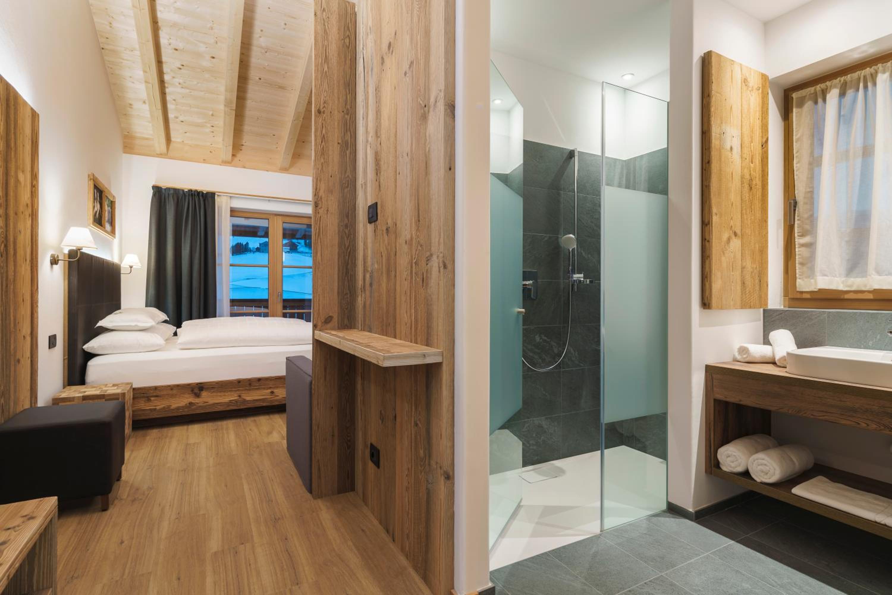 Double Room with Mountain View photo 2