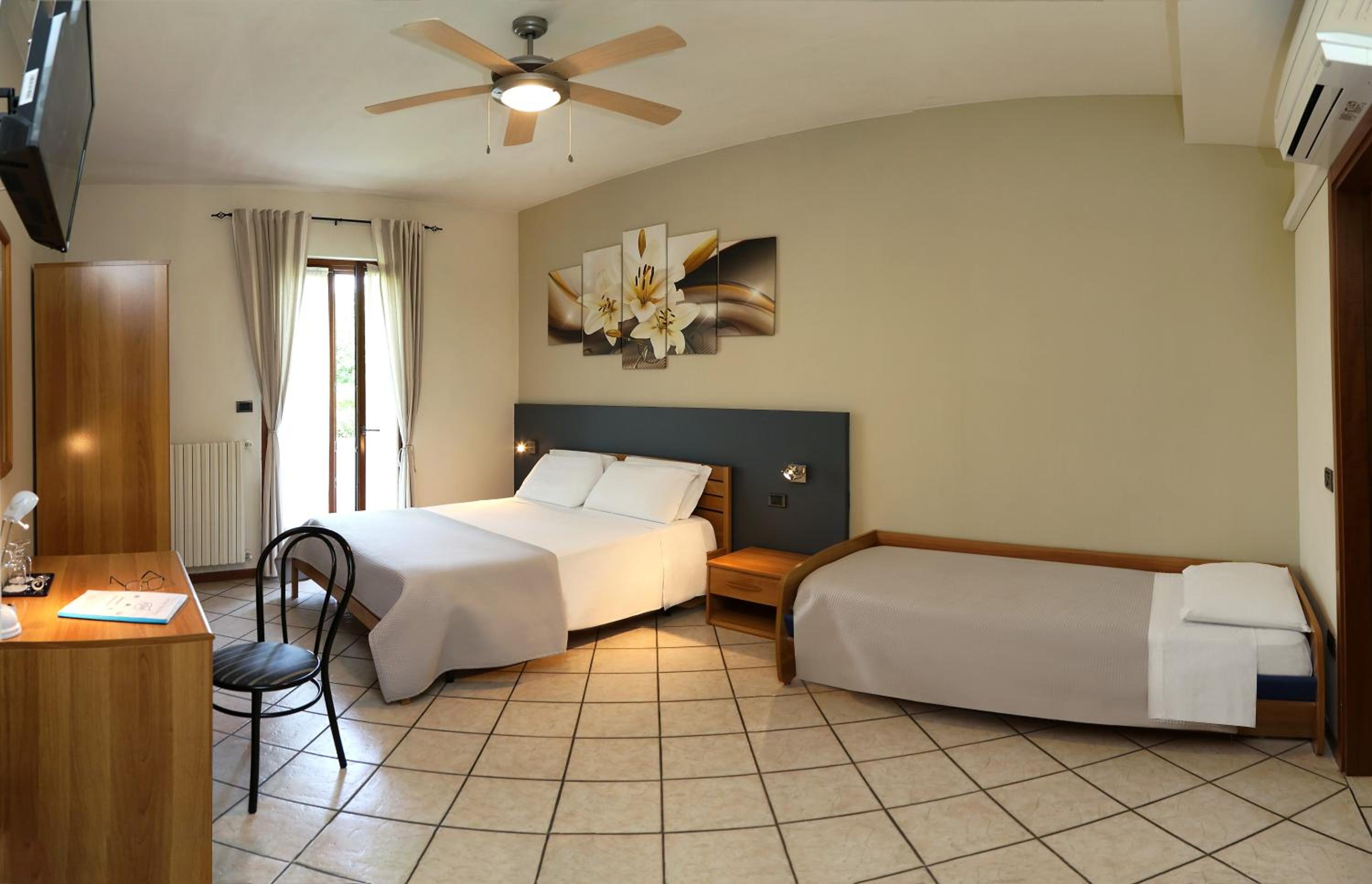 Triple Room photo 1