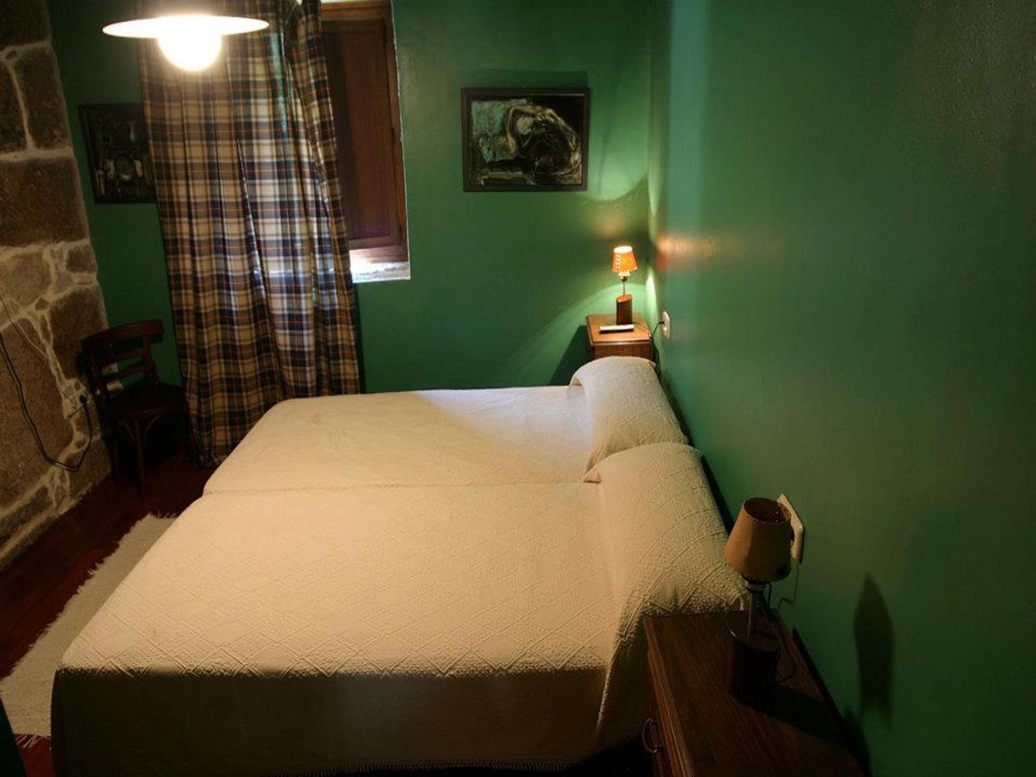 Double or Twin Room - Photo 8