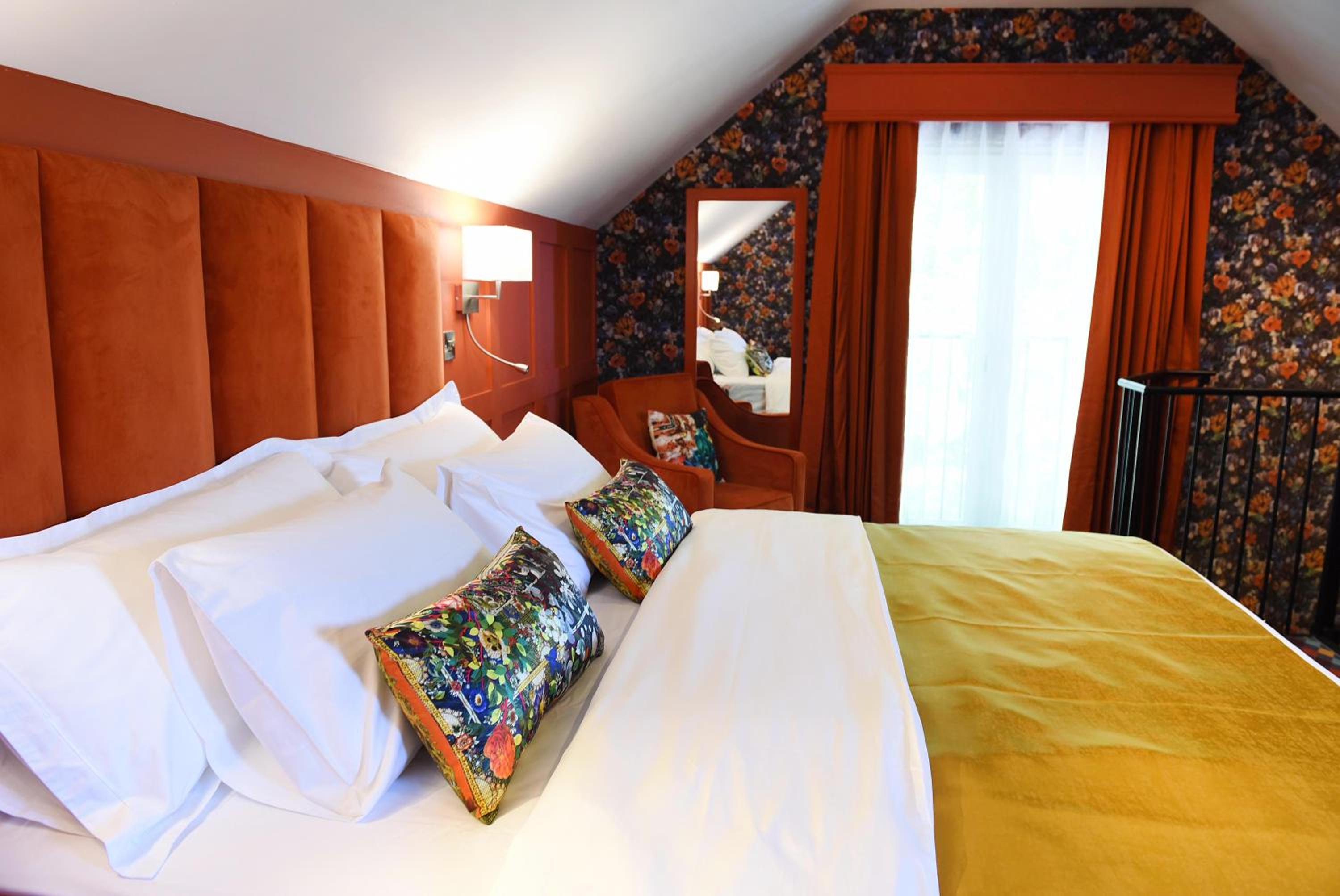 King Room with Sea View - Photo 2