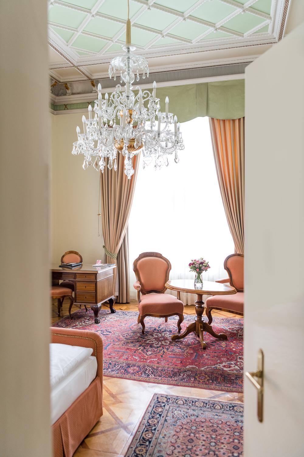 Deluxe Double Room photo 2