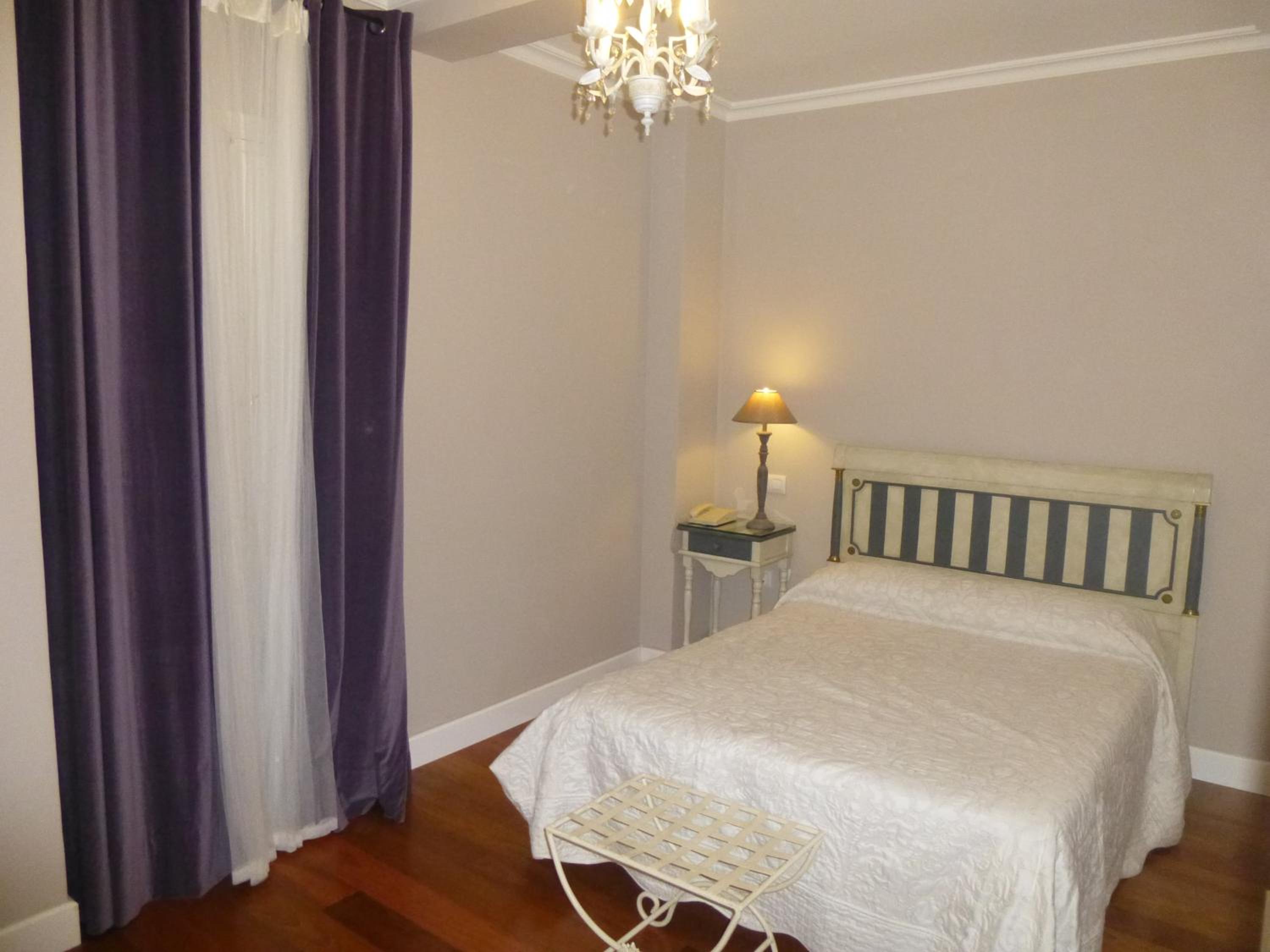Habitación Doble o con Dos Camas