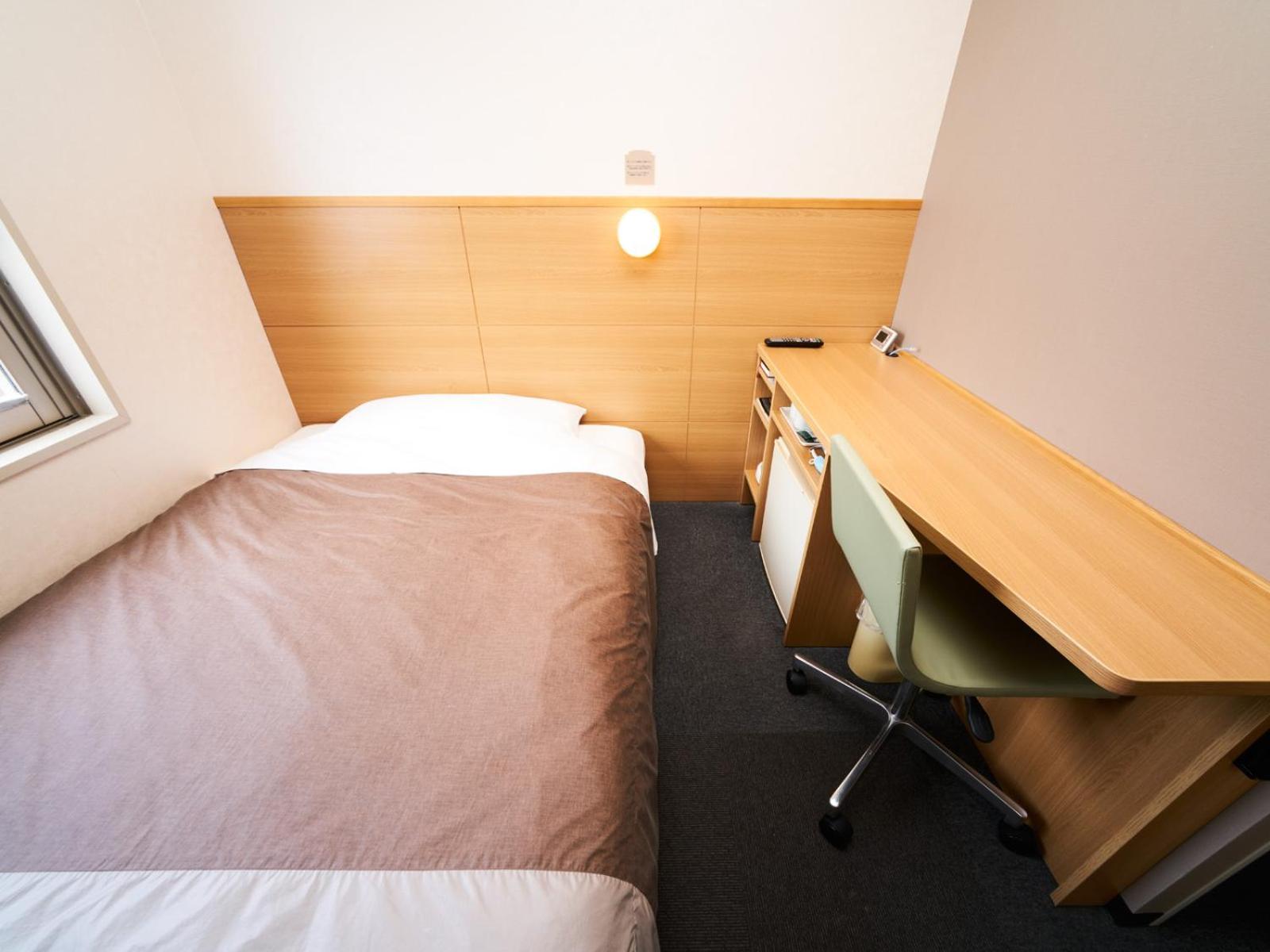 Double Room - Smoking - Photo 1