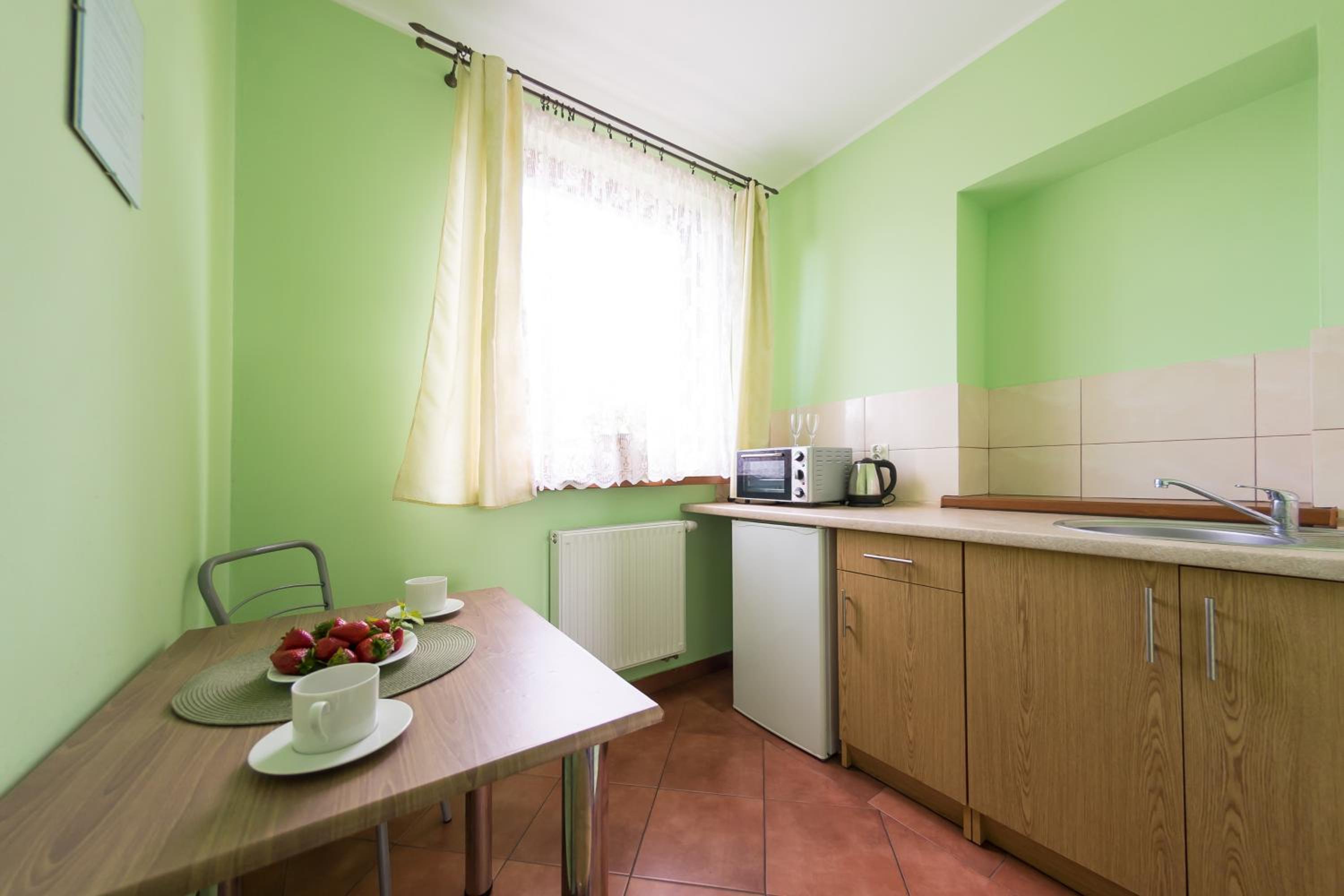Deluxe Double Room (2 Adults + 1 Child) photo 2