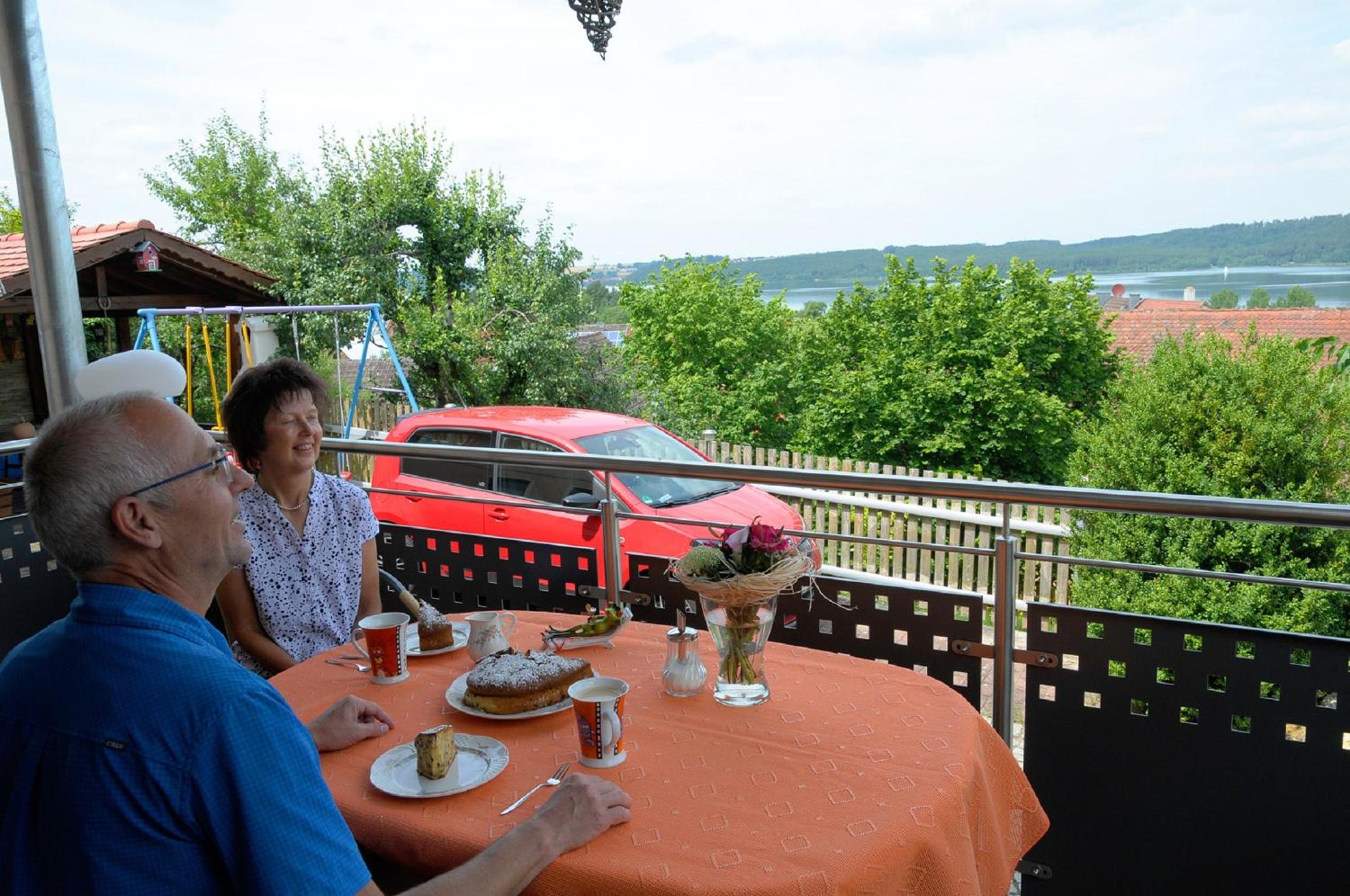 Apartment With Balcony photo 2