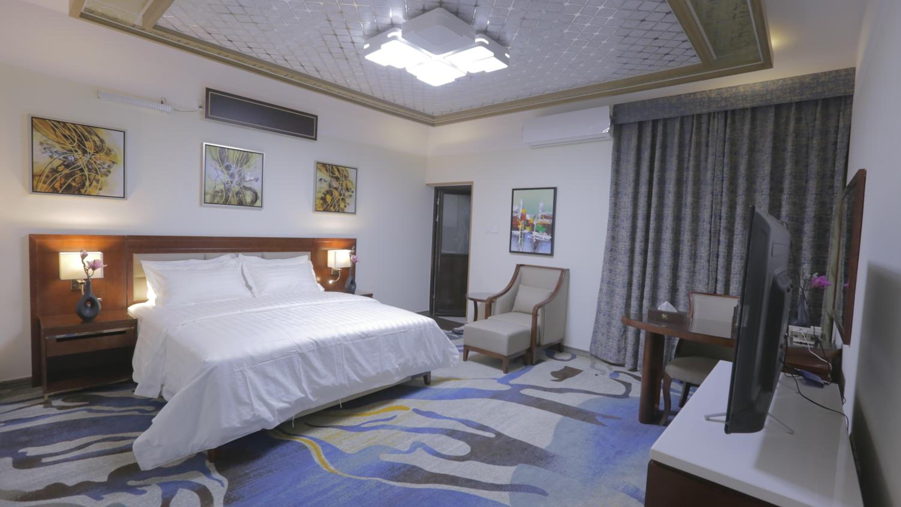 Superior Apartment photo 3