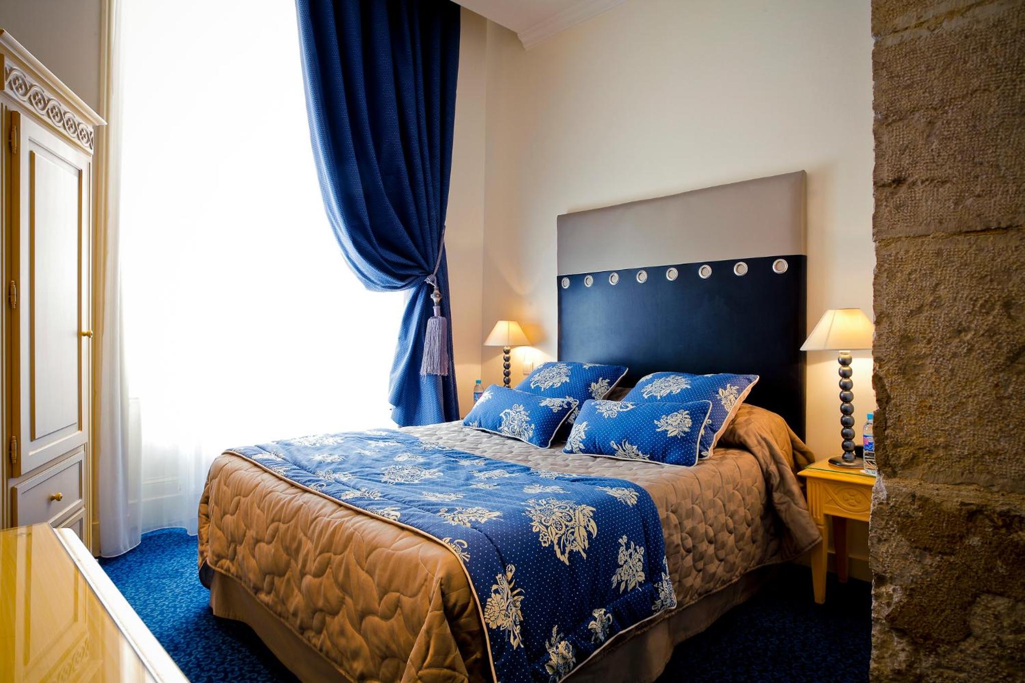 Standard Double Room - Photo 6