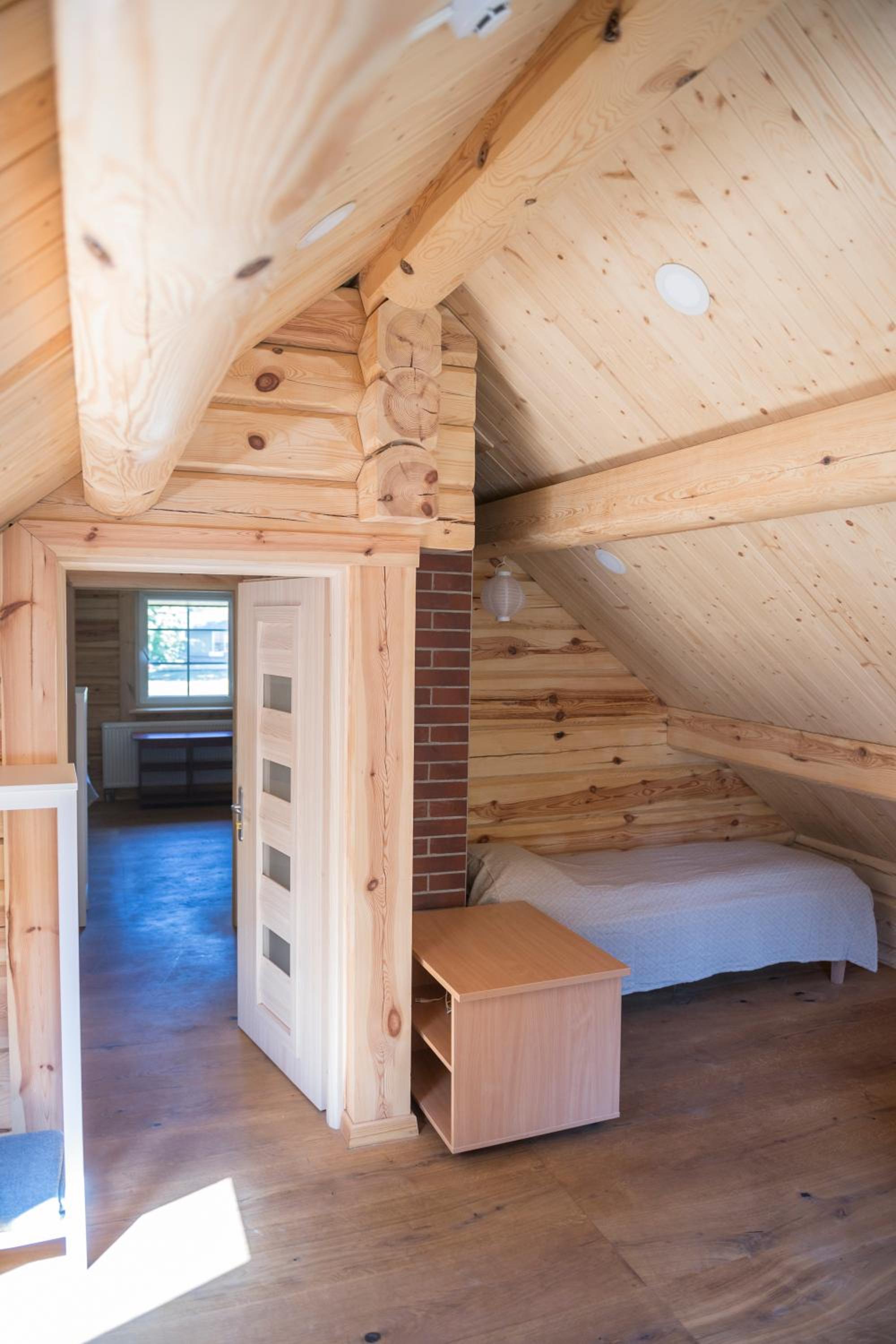 Two-Bedroom House - Photo 11