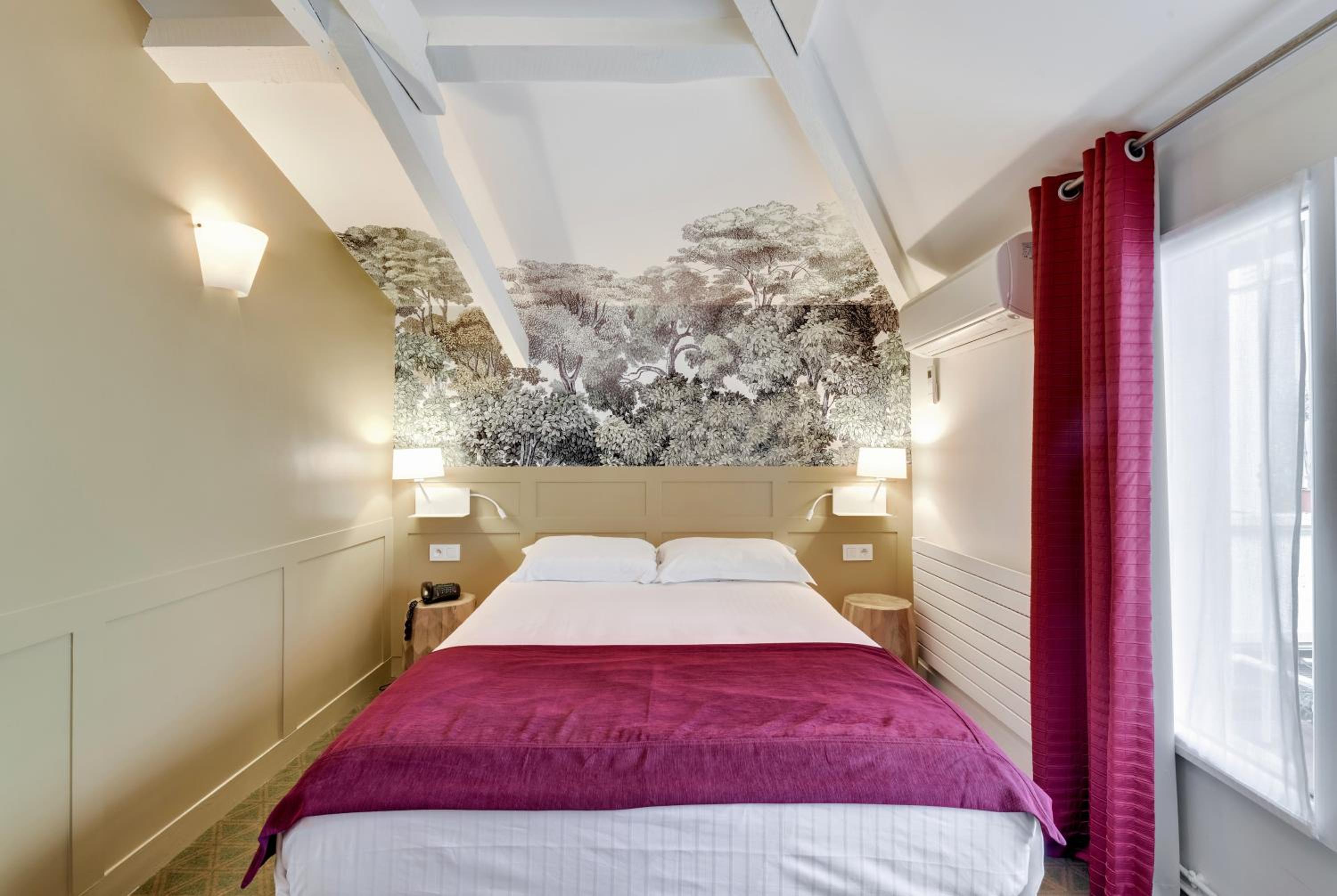 Classic Double Room
