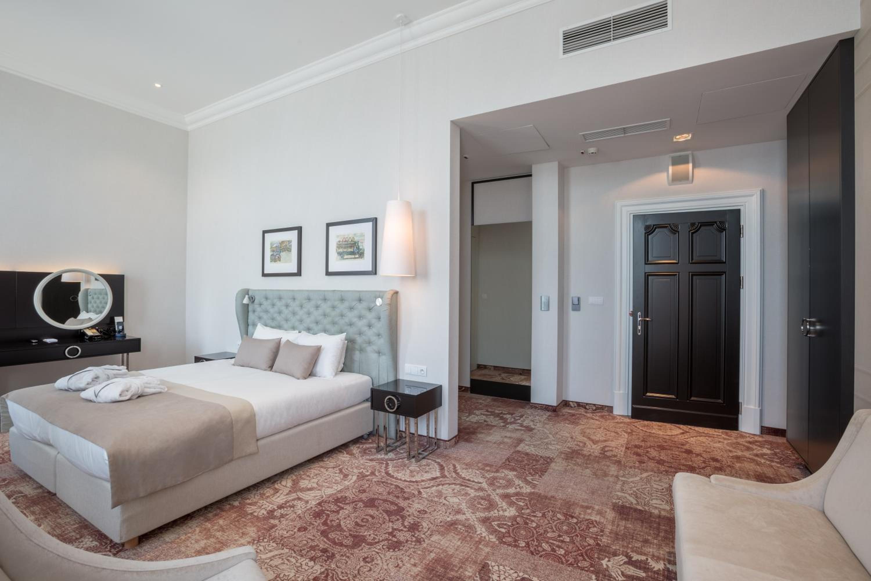 Premium Twin or Double Room
