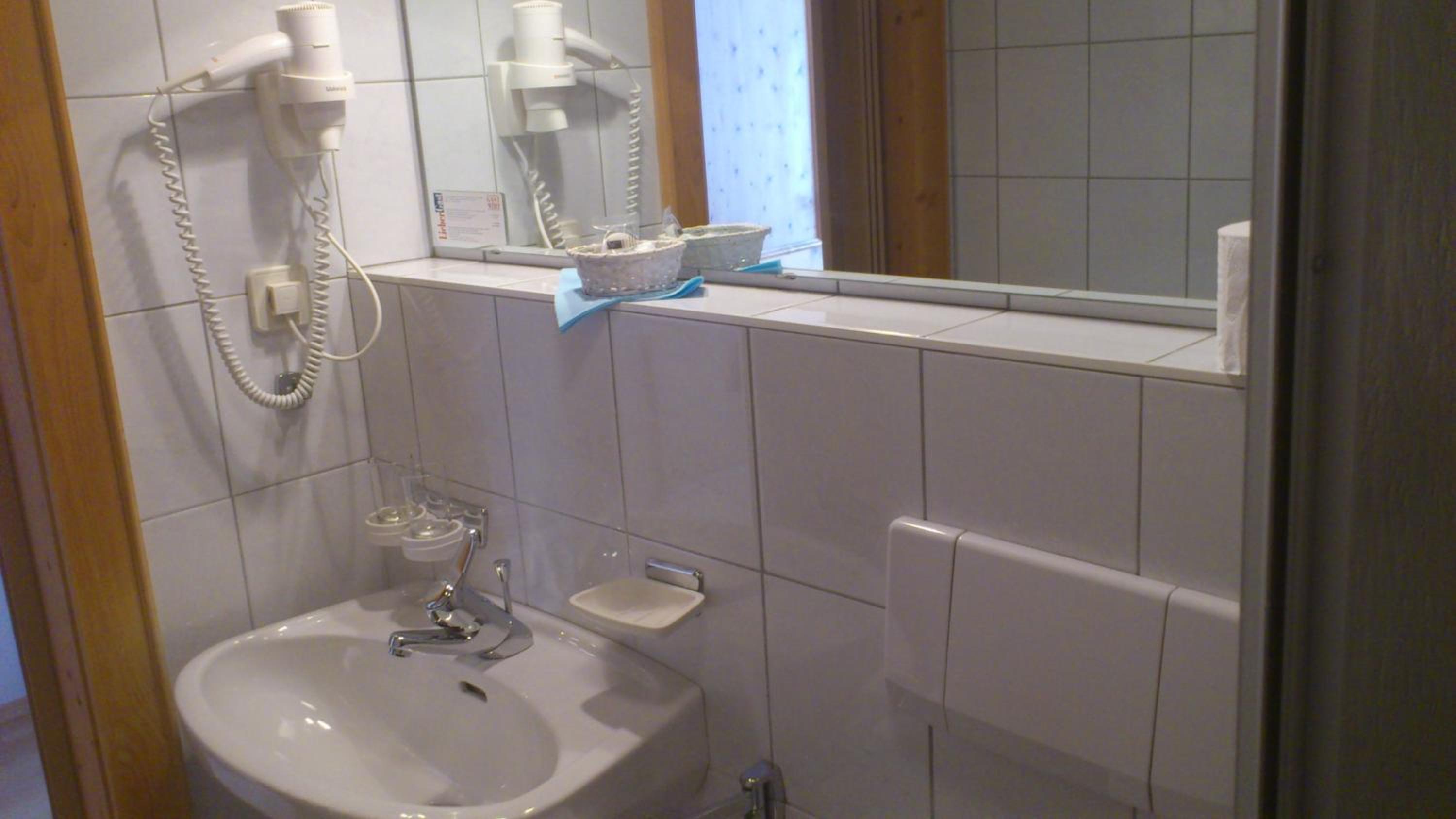 Double Room with Balcony photo 3