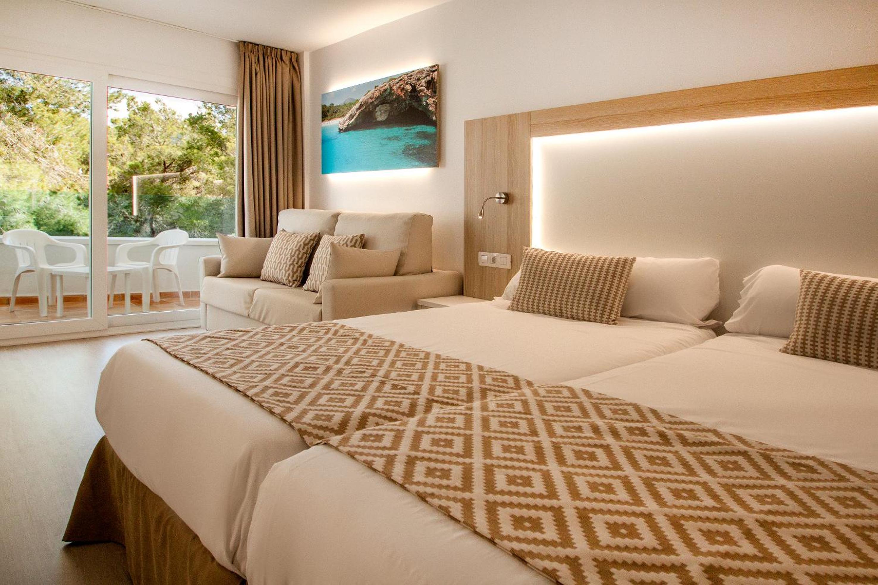 One-Bedroom Apartment (2 Adults + 1 Child) - Photo 5