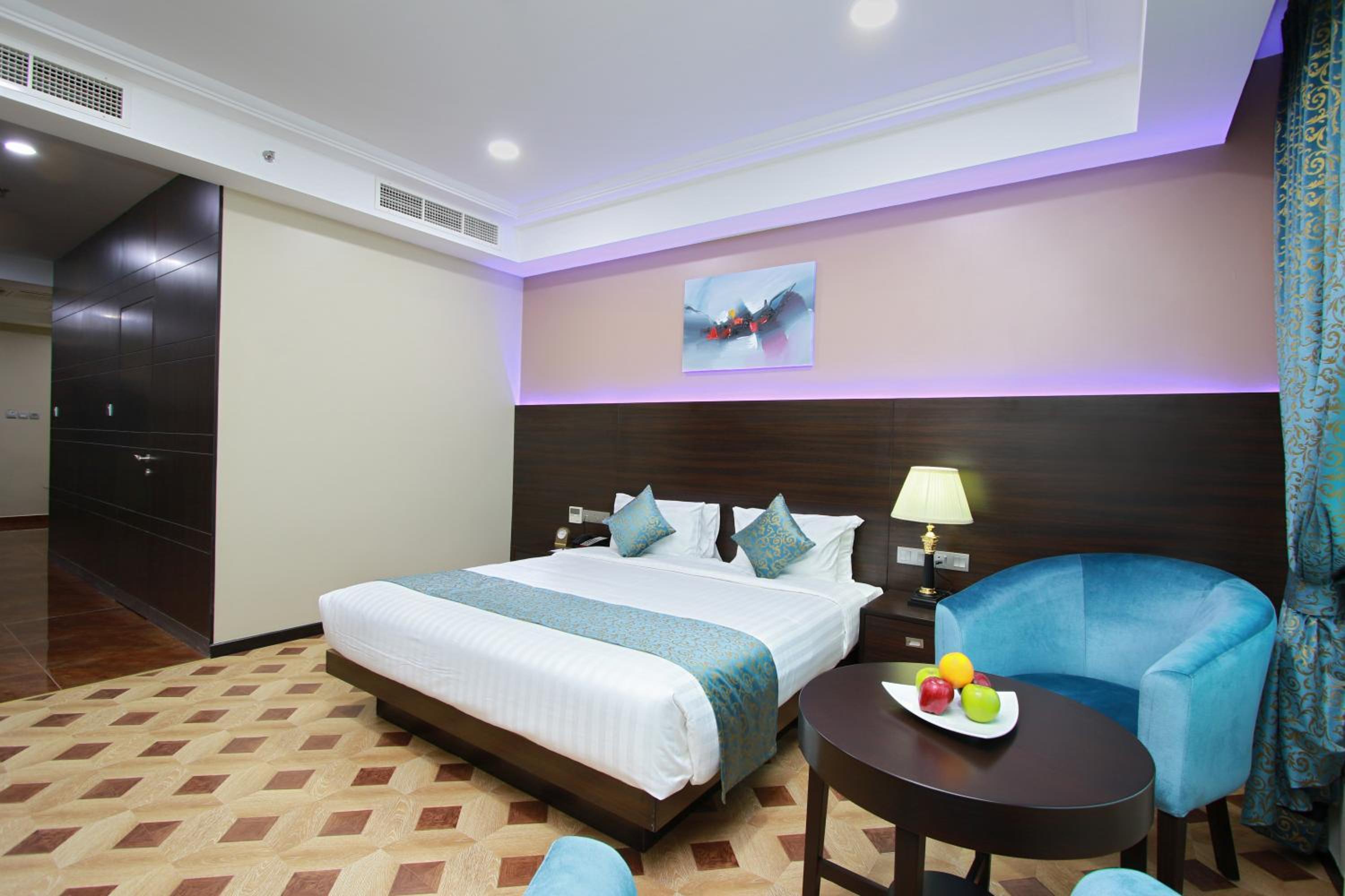 King Room with City View - Disability Access photo 1