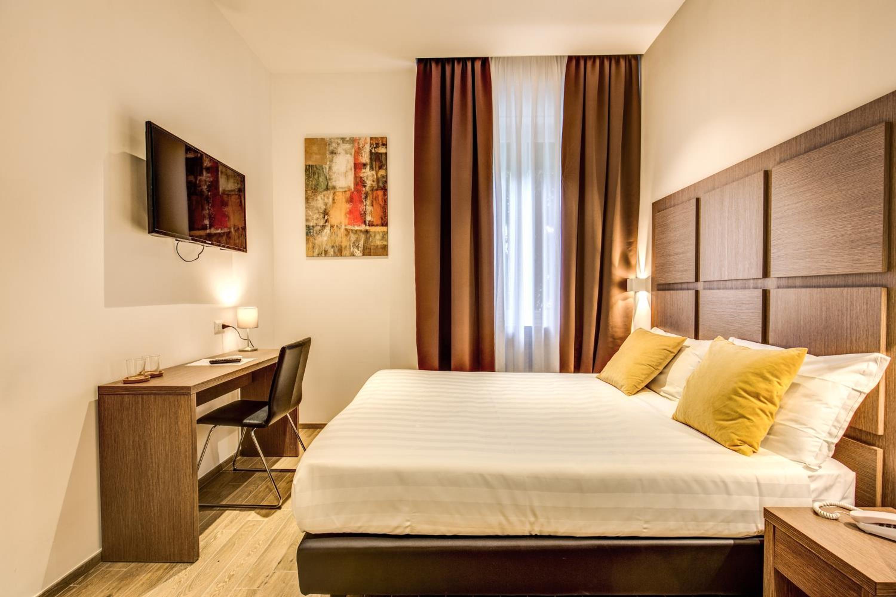 Double or Twin Room - Annex thumbnail 5