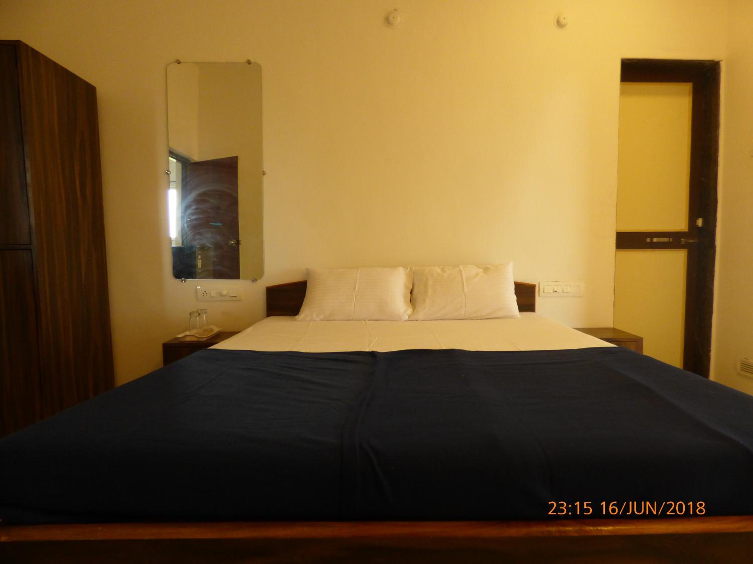 Deluxe Double Room with Balcony